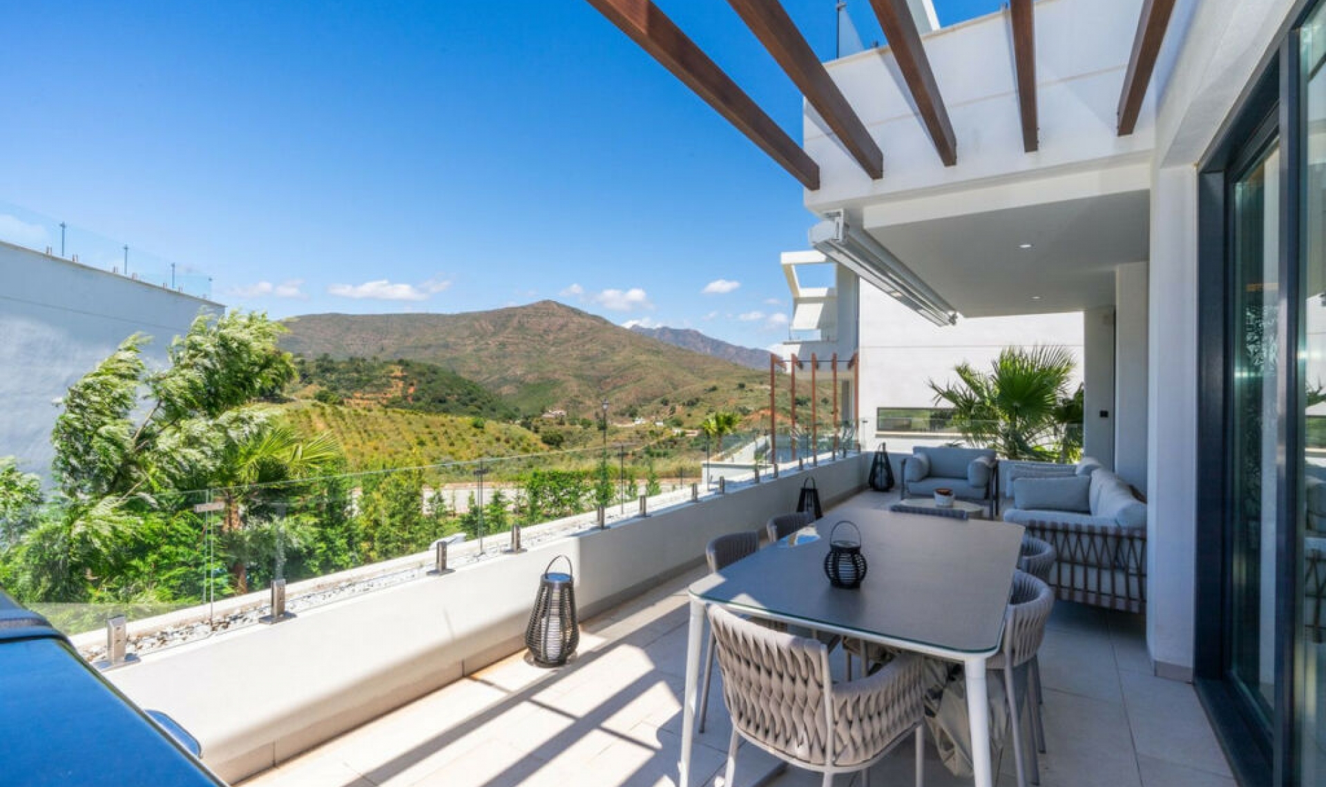 Resale - House -
La Cala Golf
