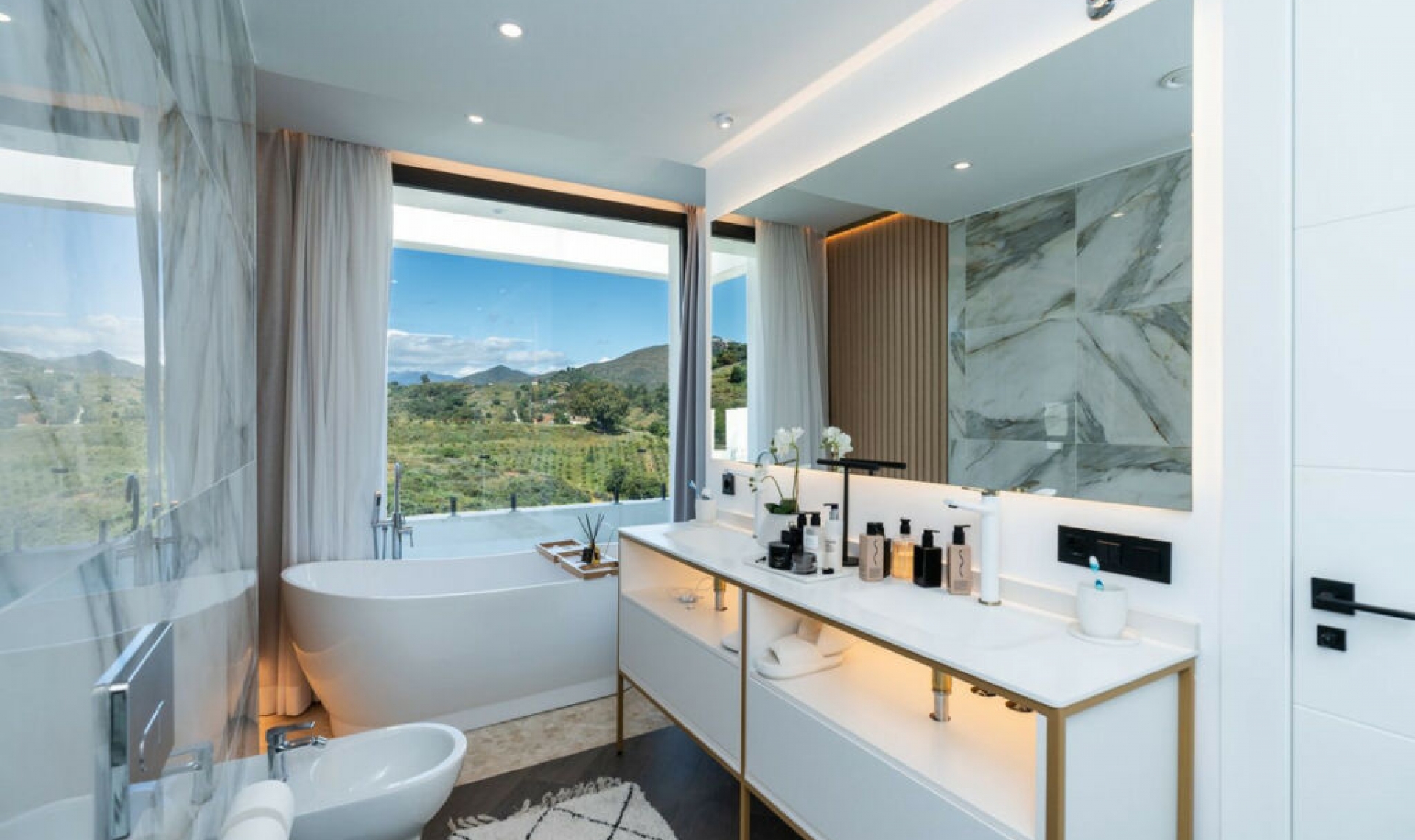 Resale - House -
La Cala Golf