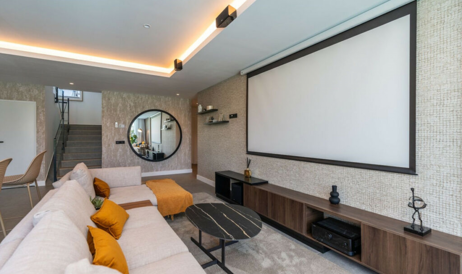 Resale - House -
La Cala Golf