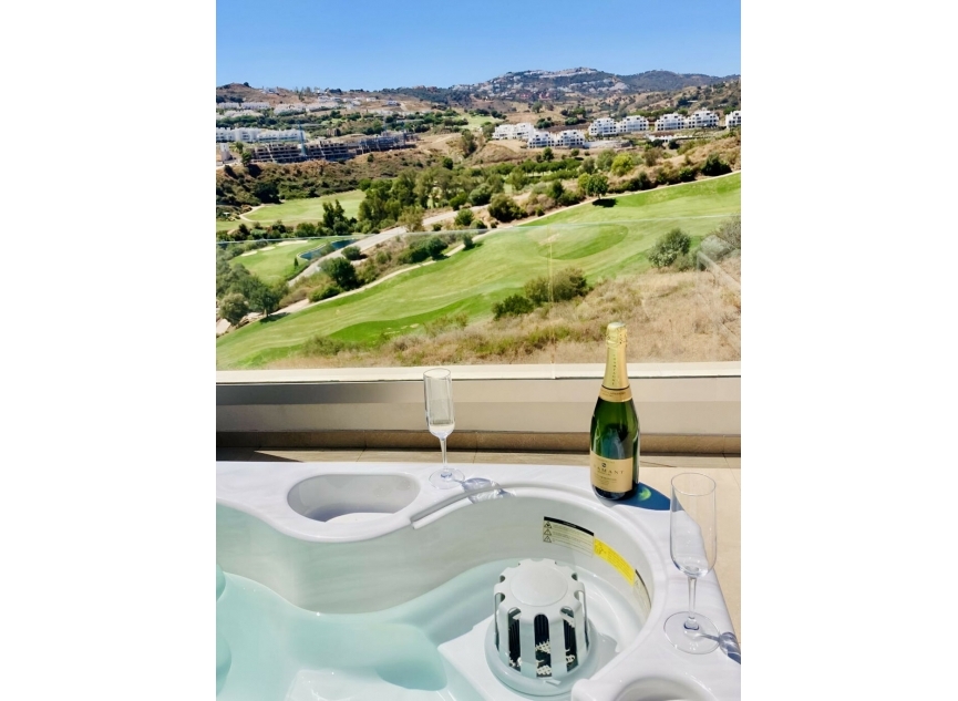 Resale - House -
La Cala Golf