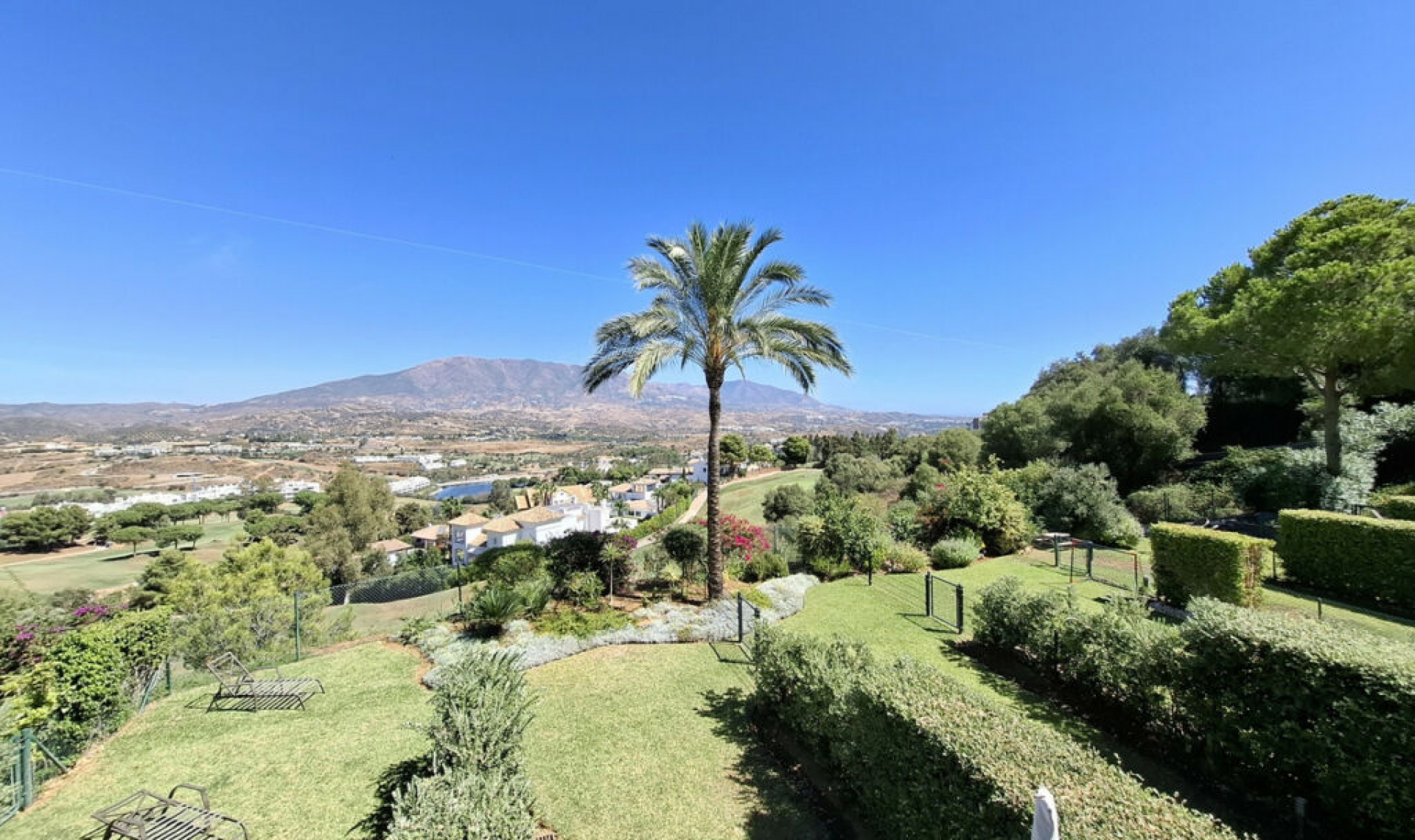 Resale - House -
La Cala Golf
