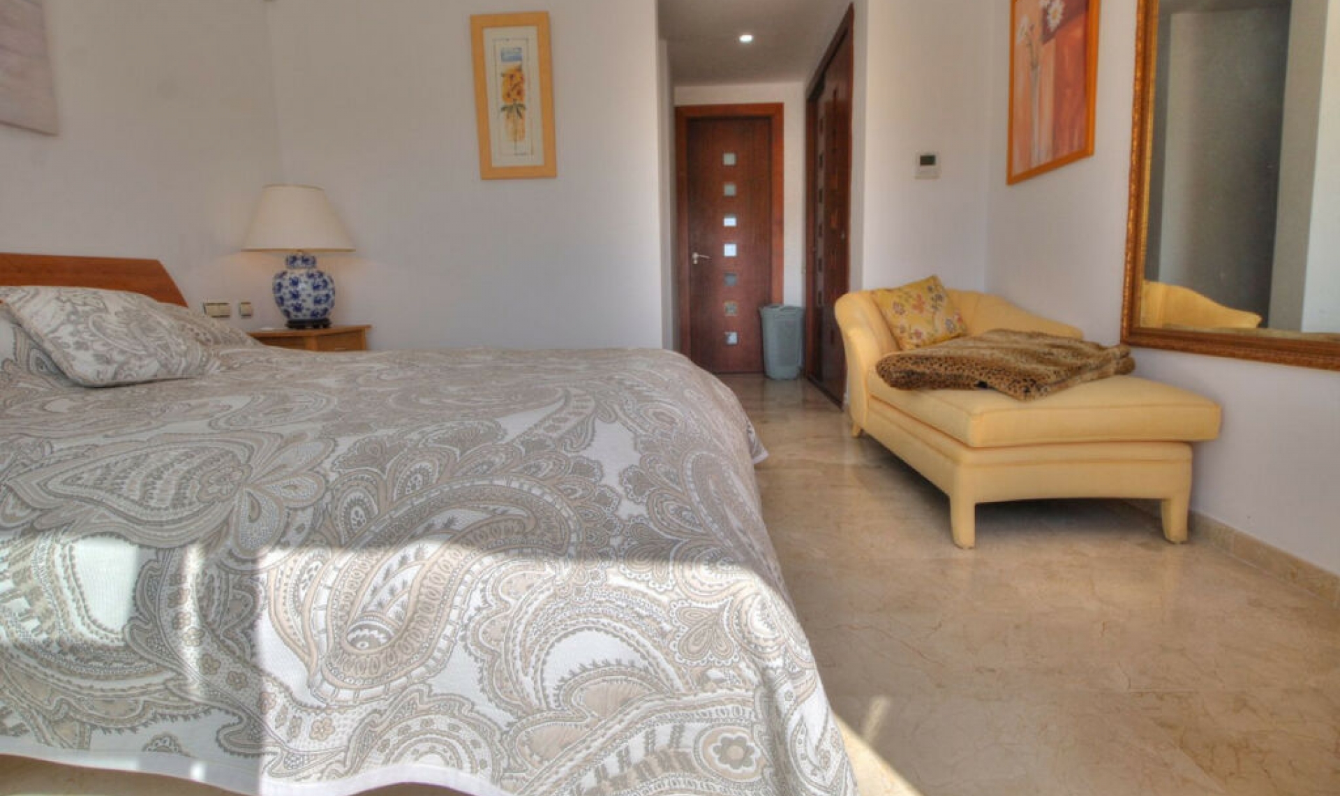 Resale - House -
La Cala Golf