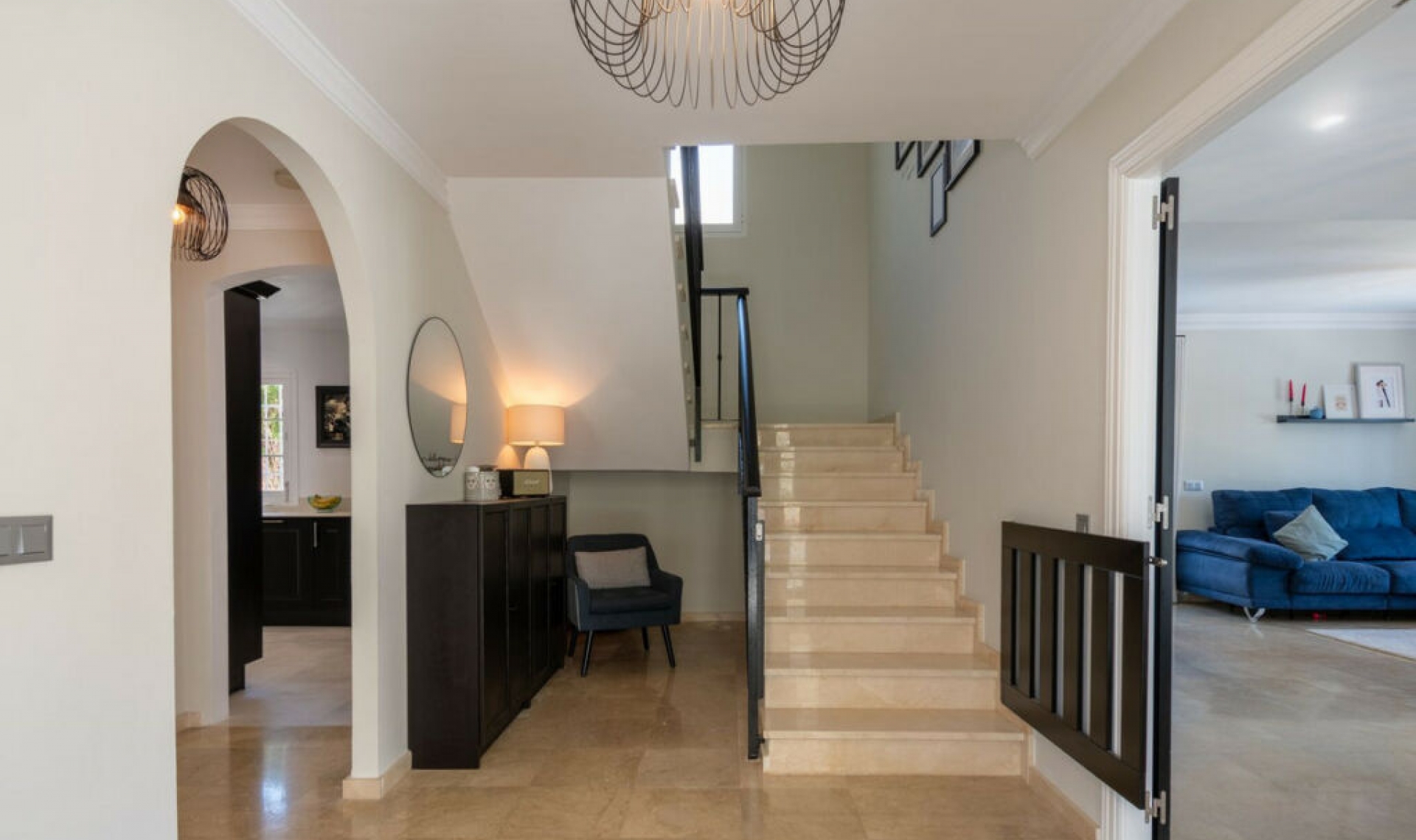 Resale - House -
La Cala Hills