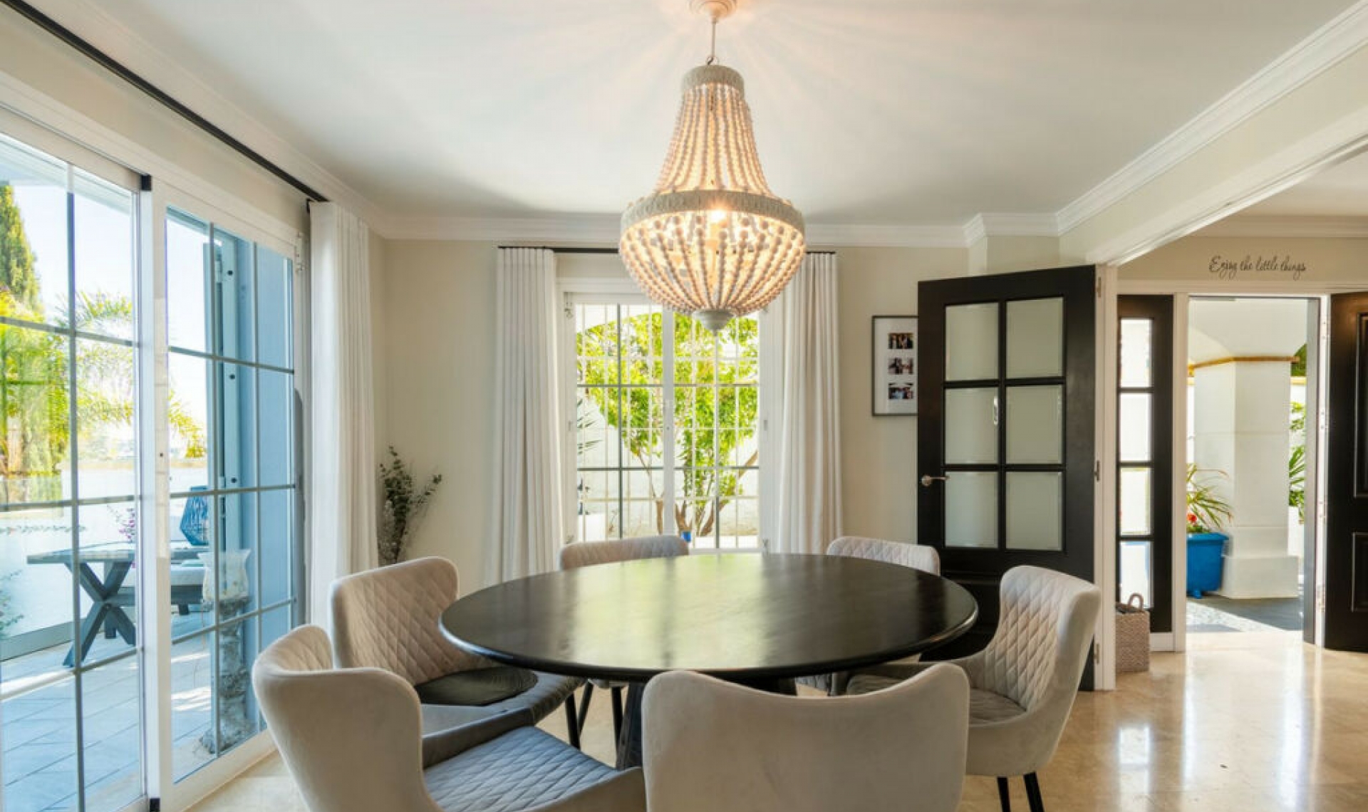 Resale - House -
La Cala Hills