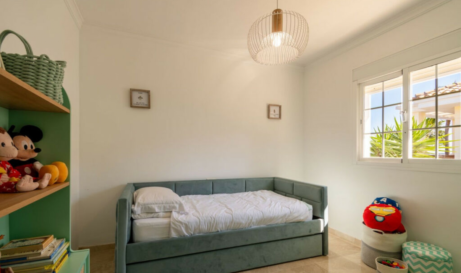 Resale - House -
La Cala Hills