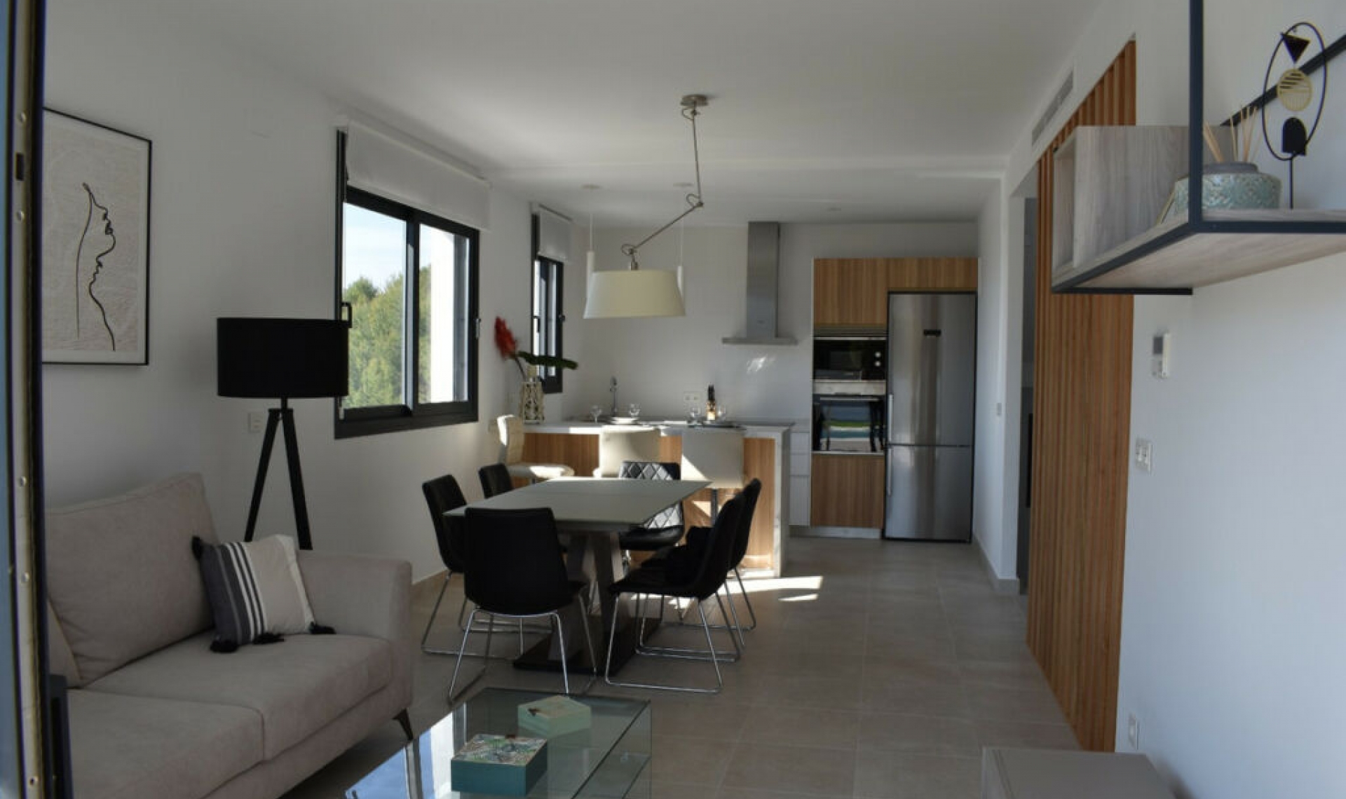 Resale - House -
La Campaneta