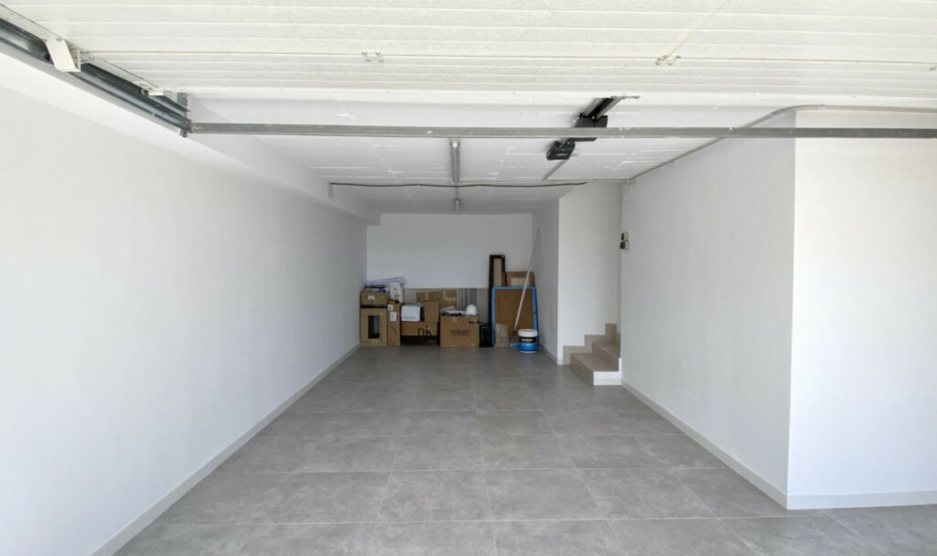 Resale - House -
La Campaneta