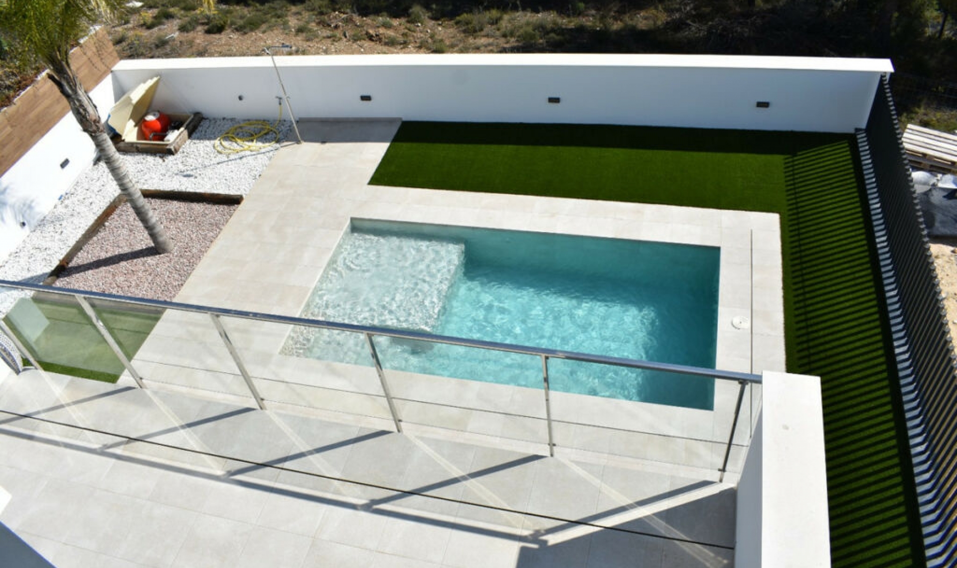 Resale - House -
La Campaneta