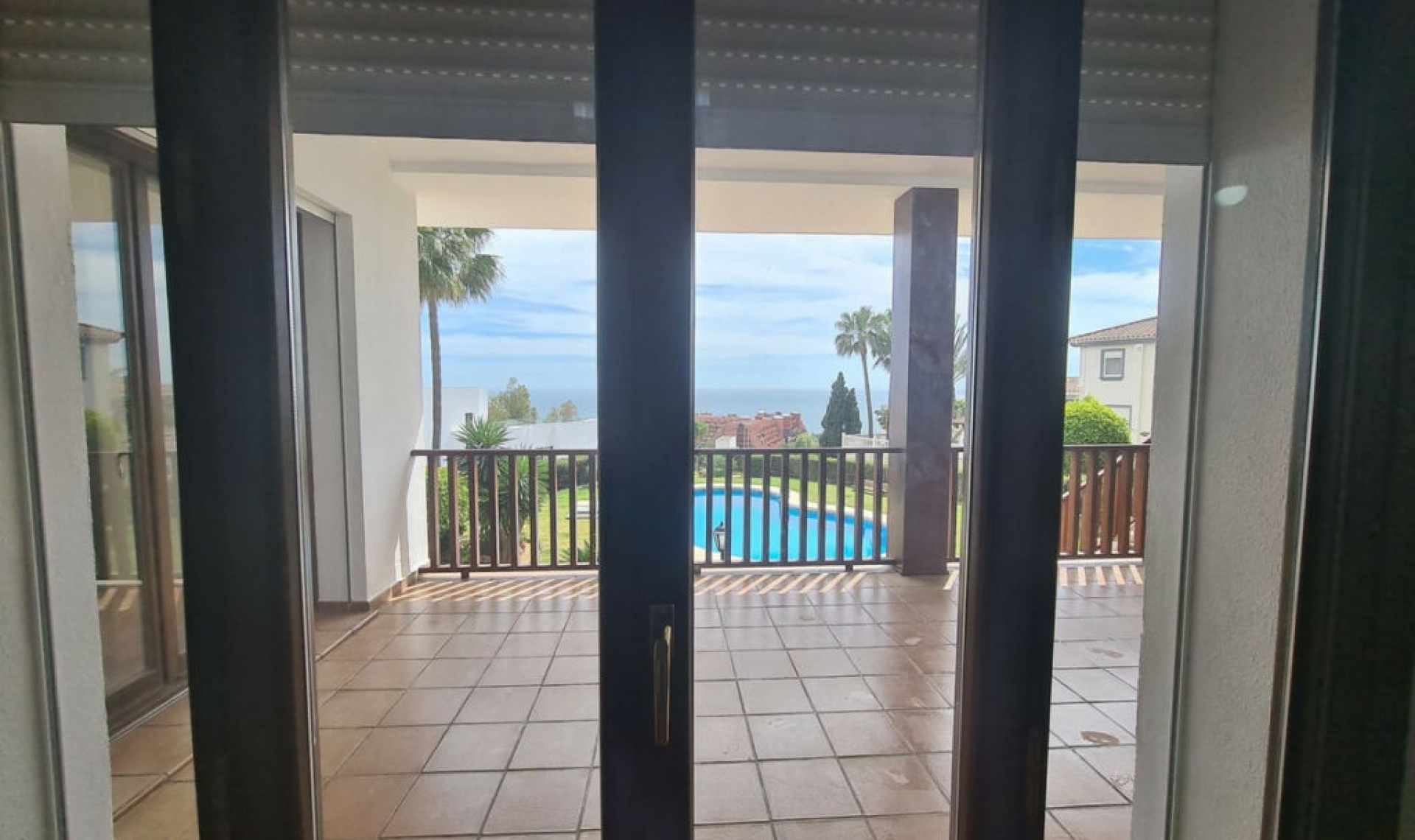 Resale - House -
La Capellania