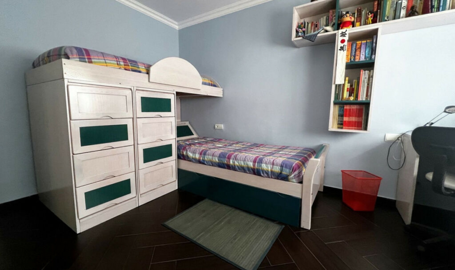 Resale - House -
La Capellania