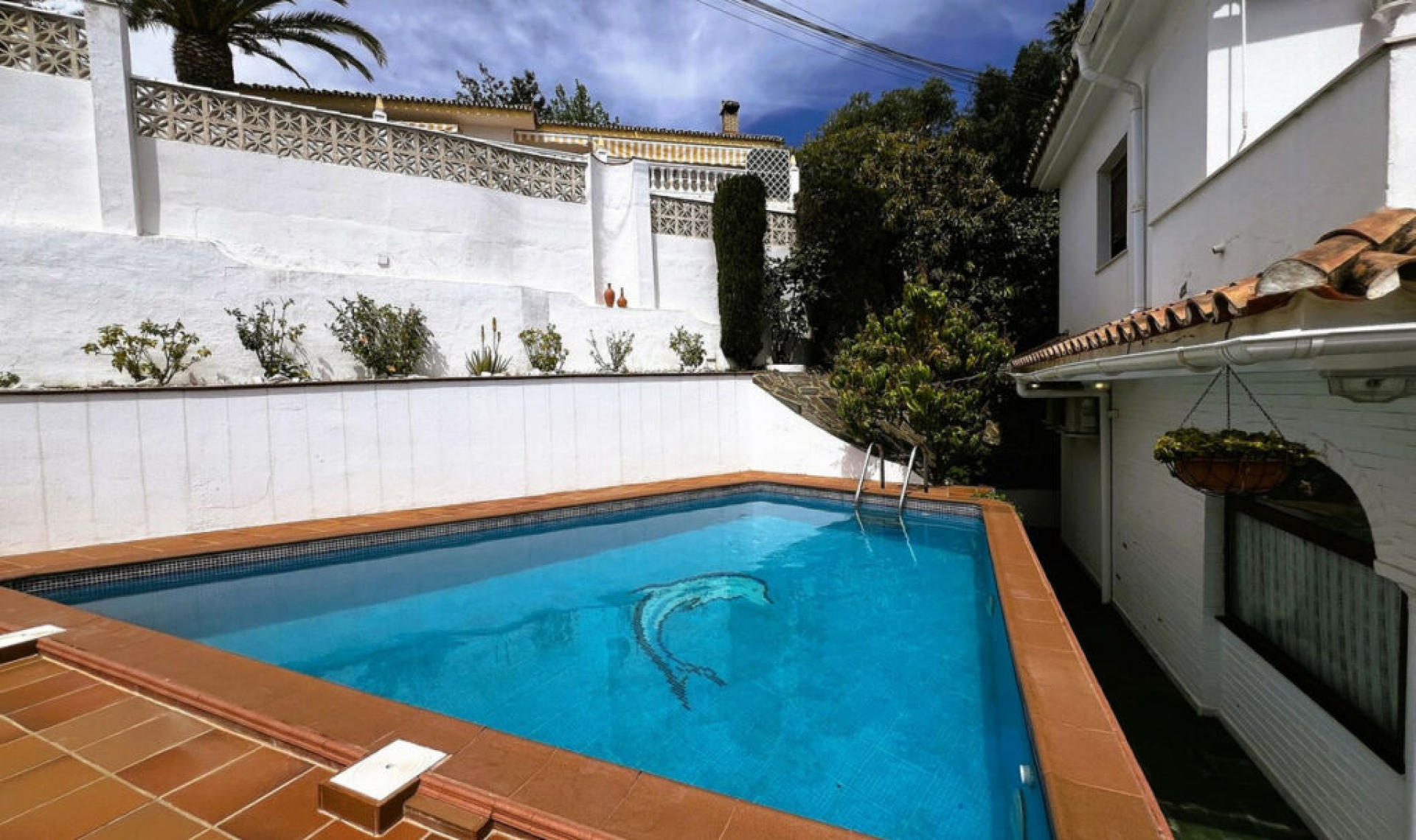 Resale - House -
La Capellania