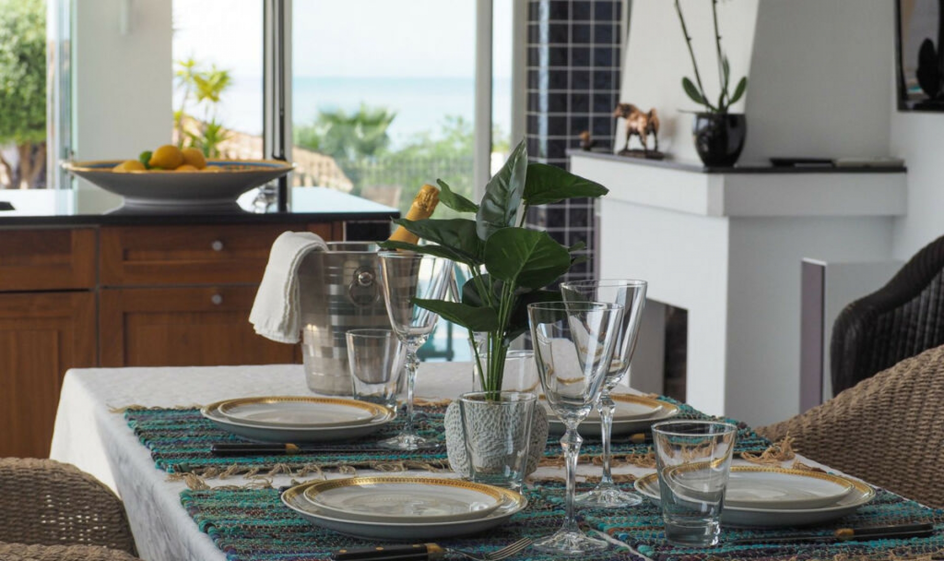 Resale - House -
La Capellania