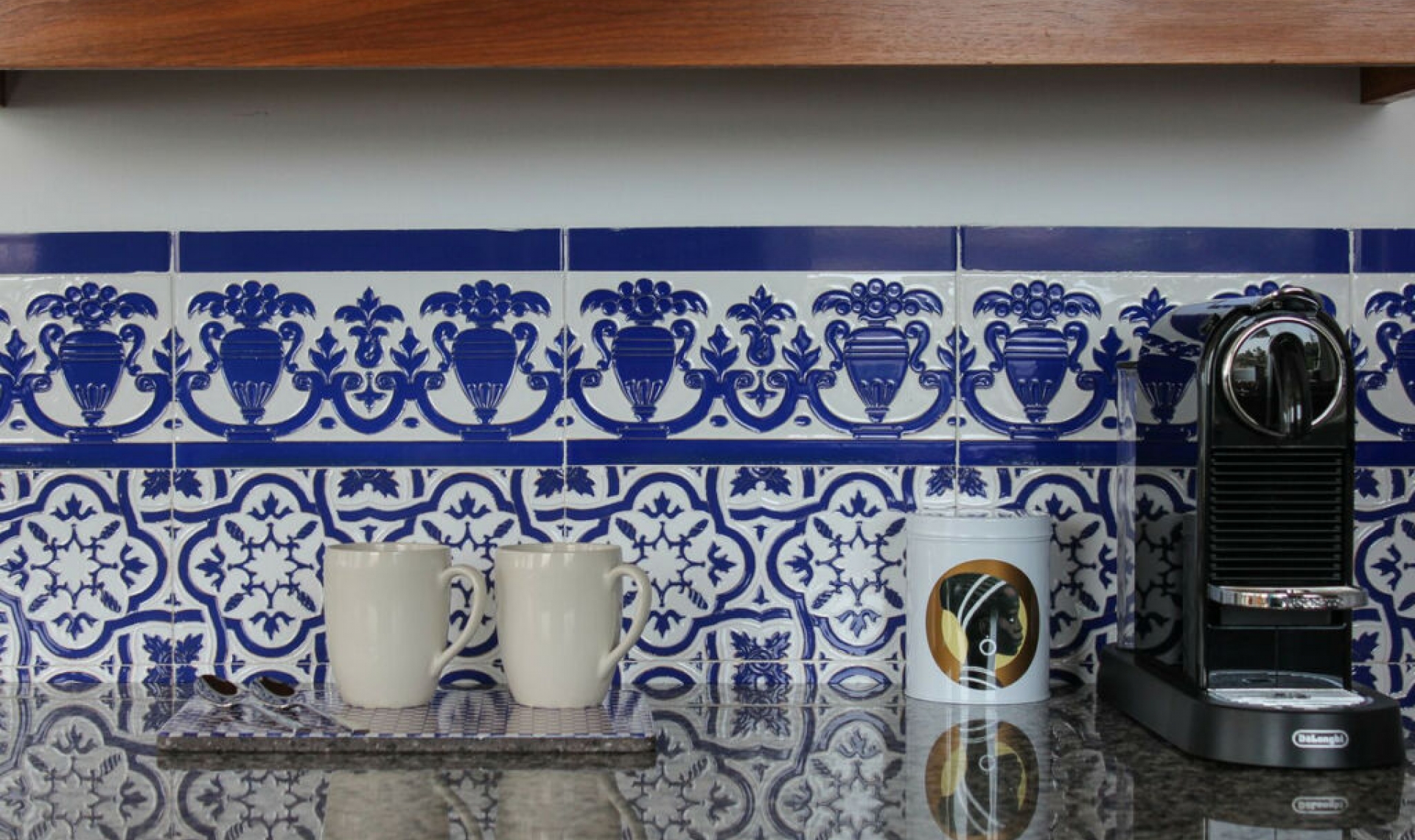 Resale - House -
La Capellania