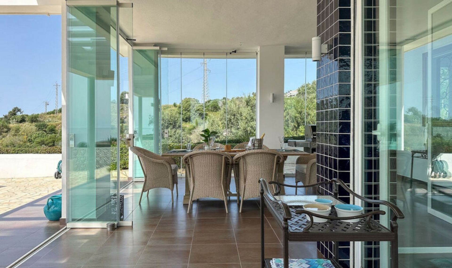 Resale - House -
La Capellania