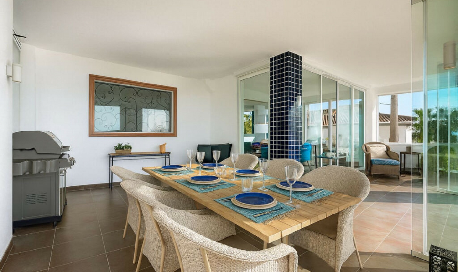 Resale - House -
La Capellania