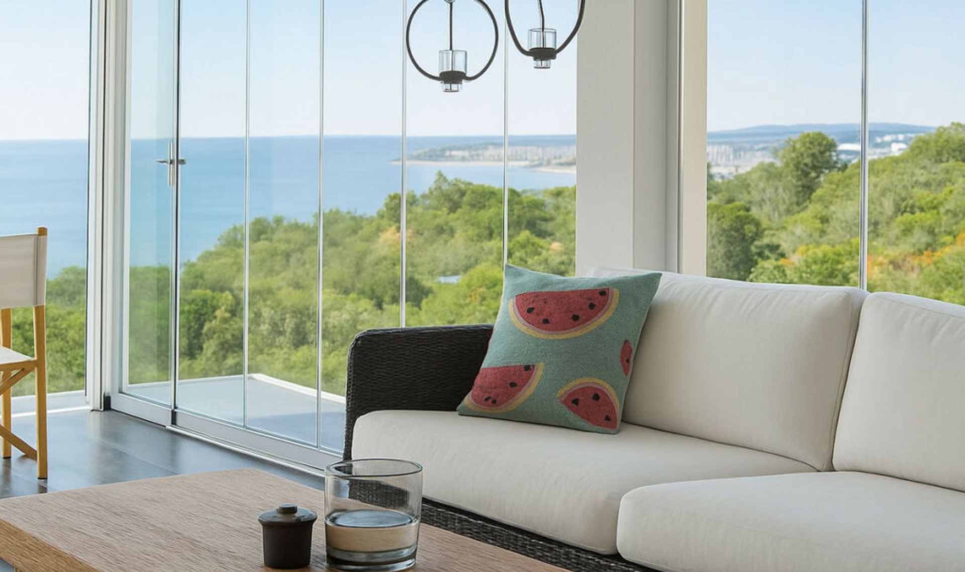 Resale - House -
La Capellania
