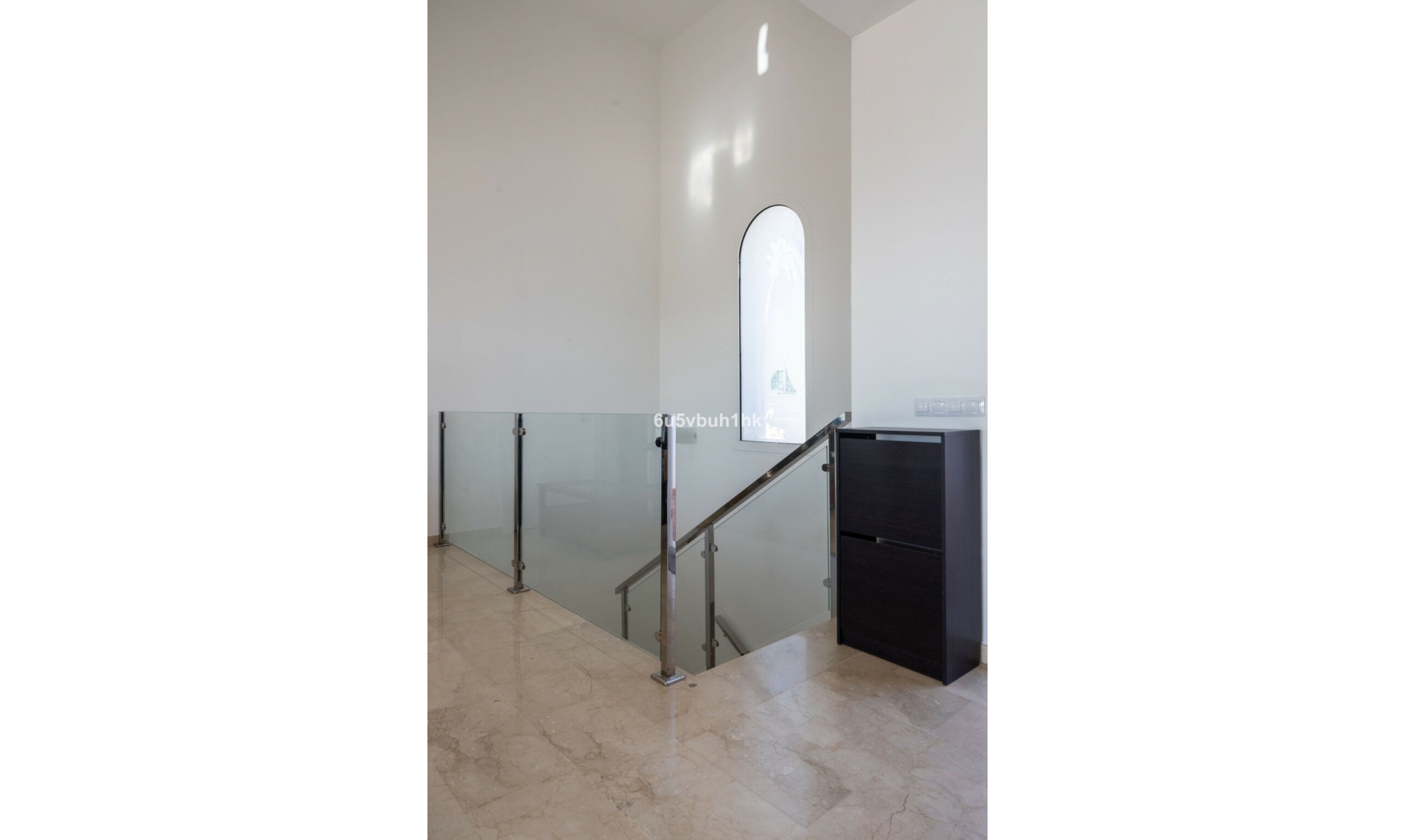 Resale - House -
La Capellania