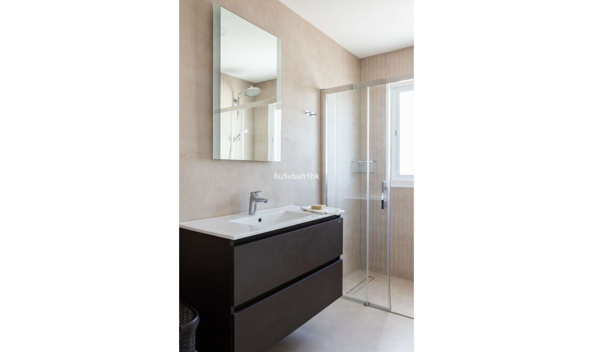 Resale - House -
La Capellania