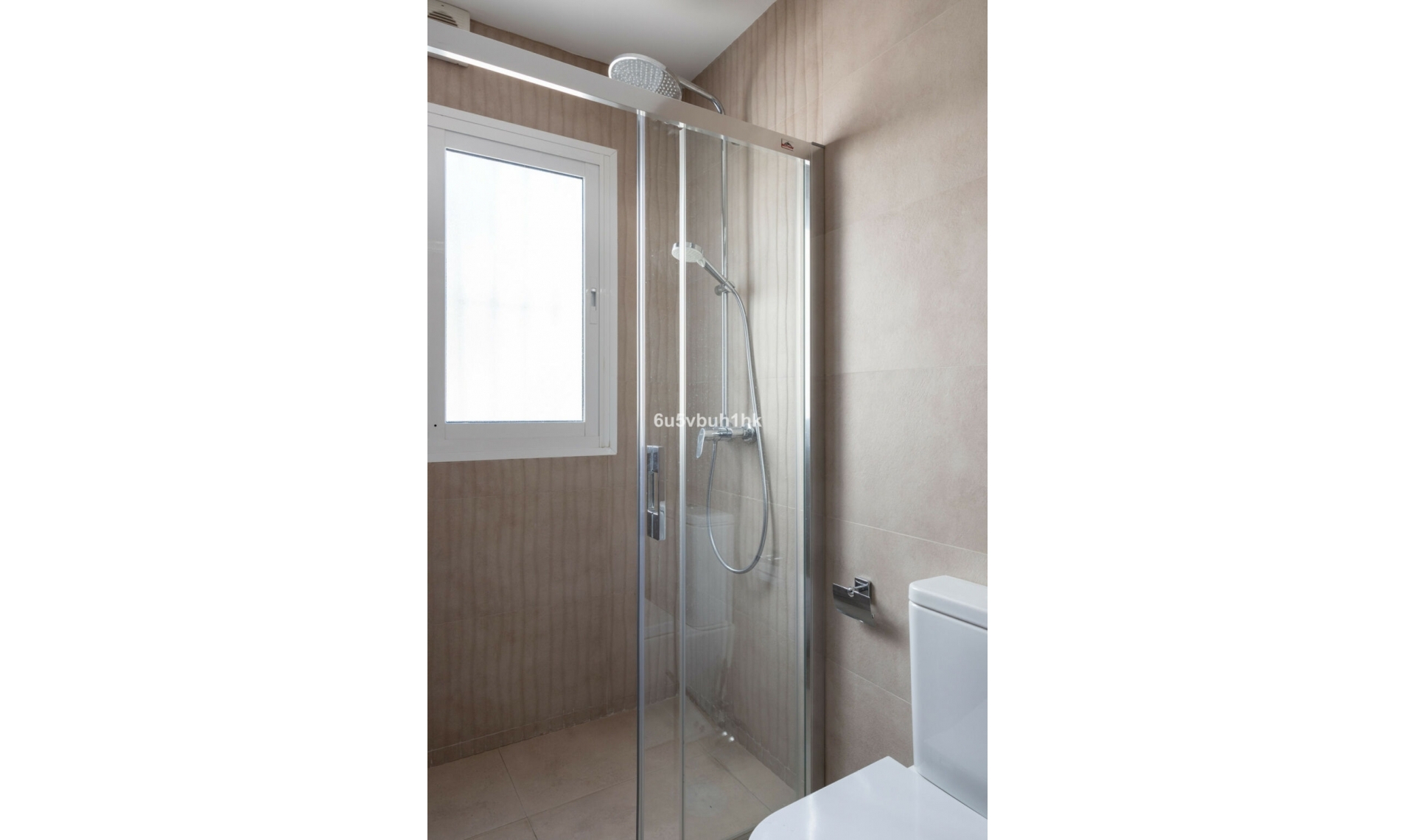 Resale - House -
La Capellania