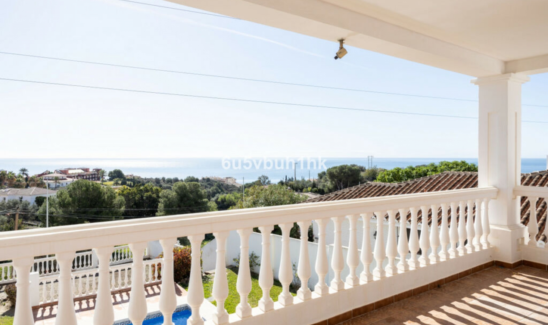 Resale - House -
La Capellania
