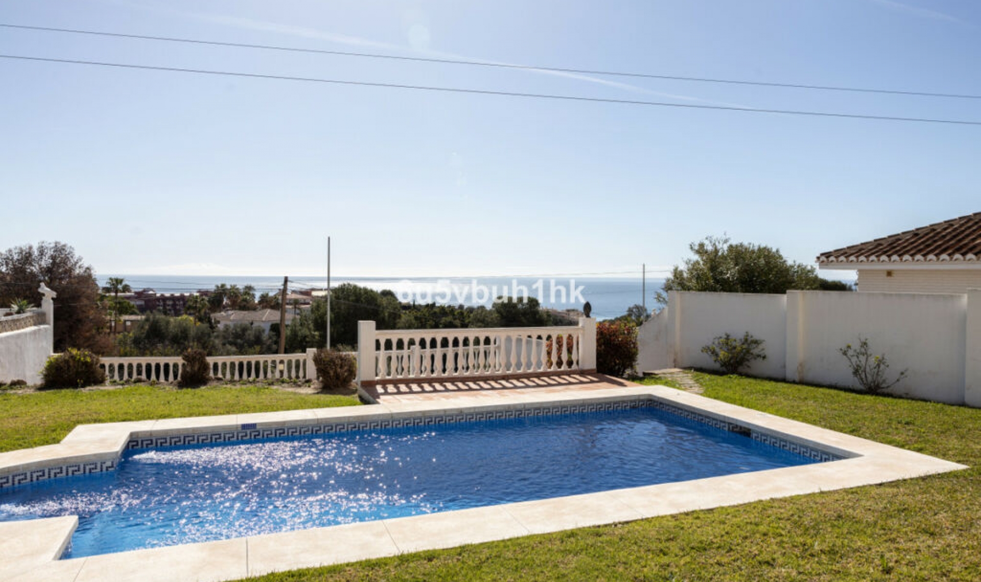 Resale - House -
La Capellania