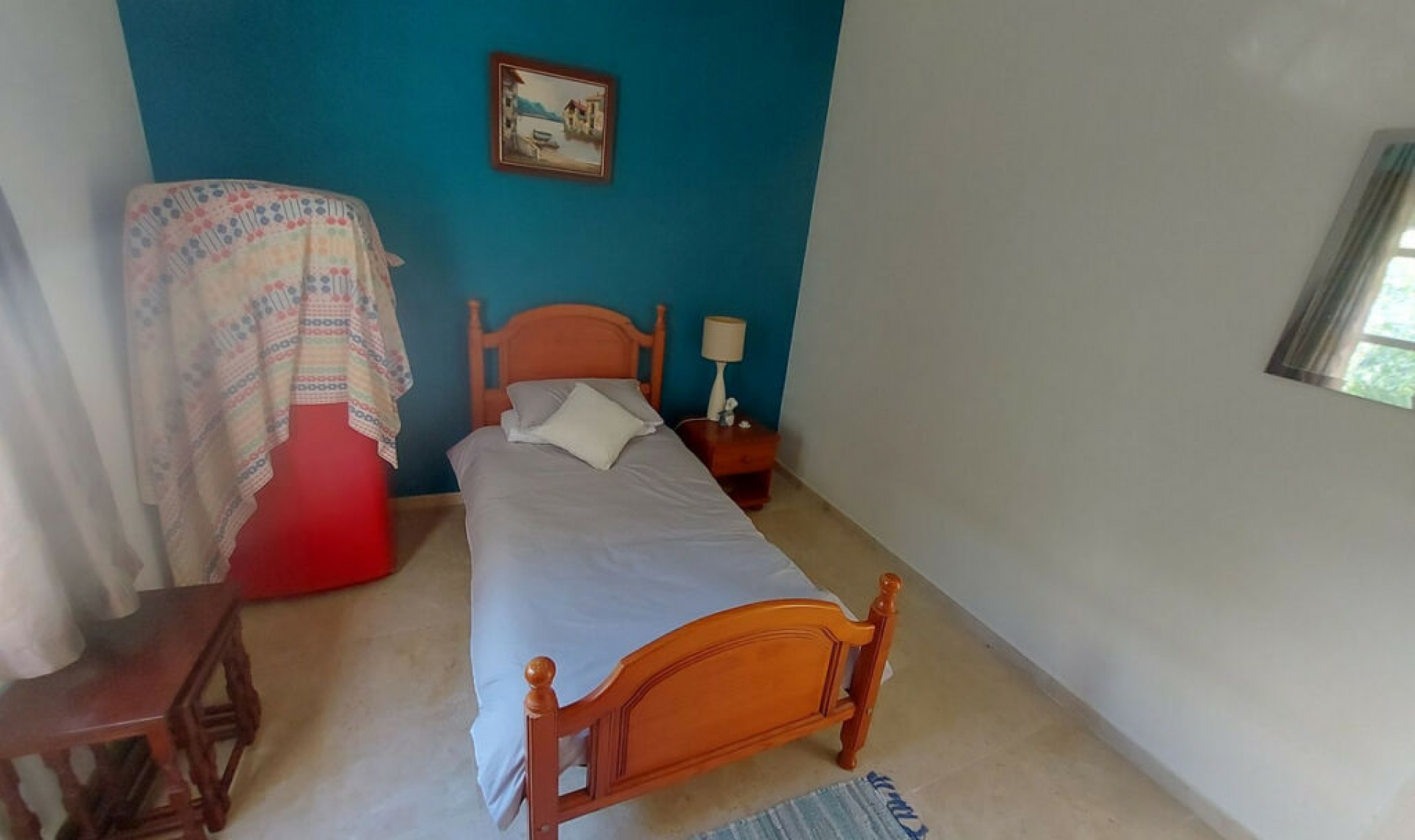 Resale - House -
La Duquesa