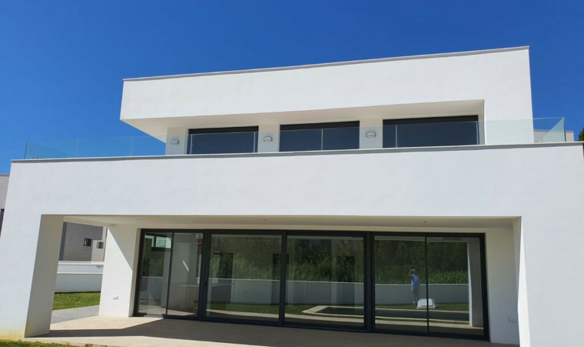 Resale - House -
La Duquesa