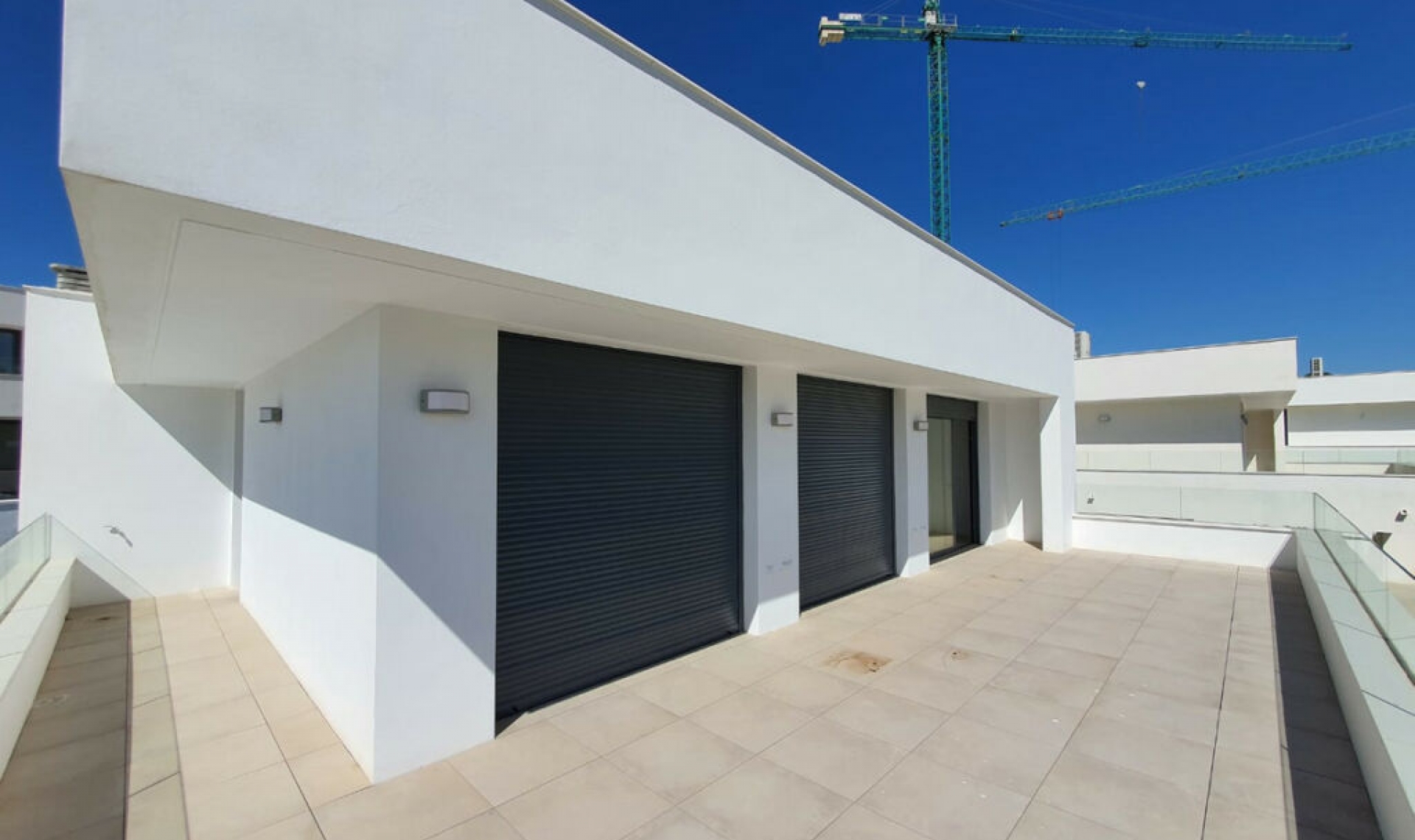 Resale - House -
La Duquesa