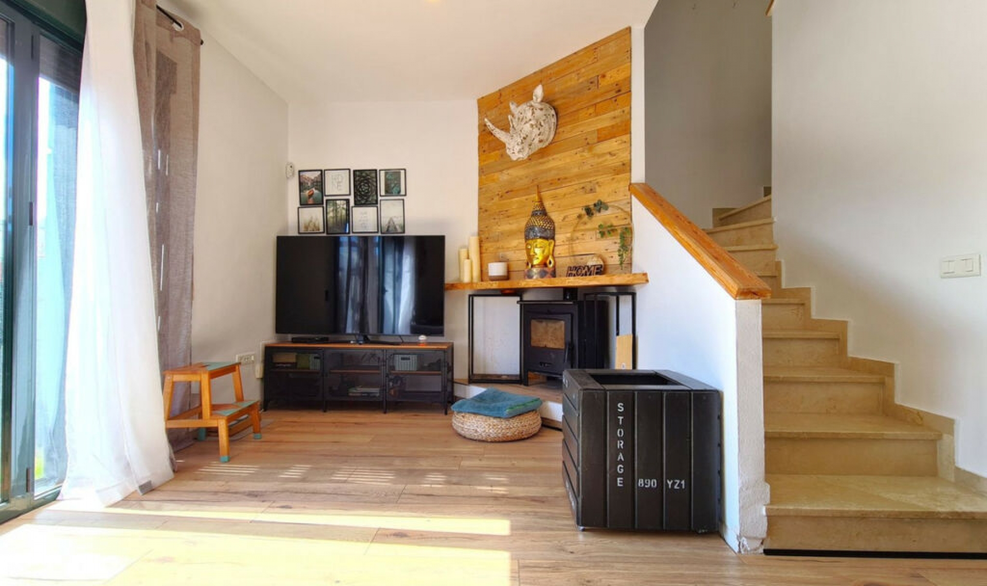 Resale - House -
La Duquesa