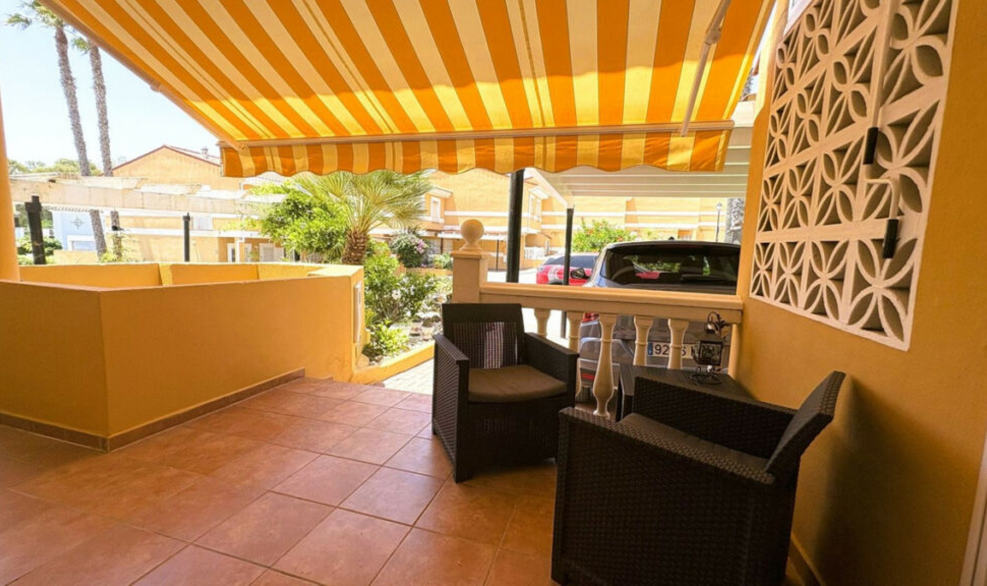 Resale - House -
La Duquesa