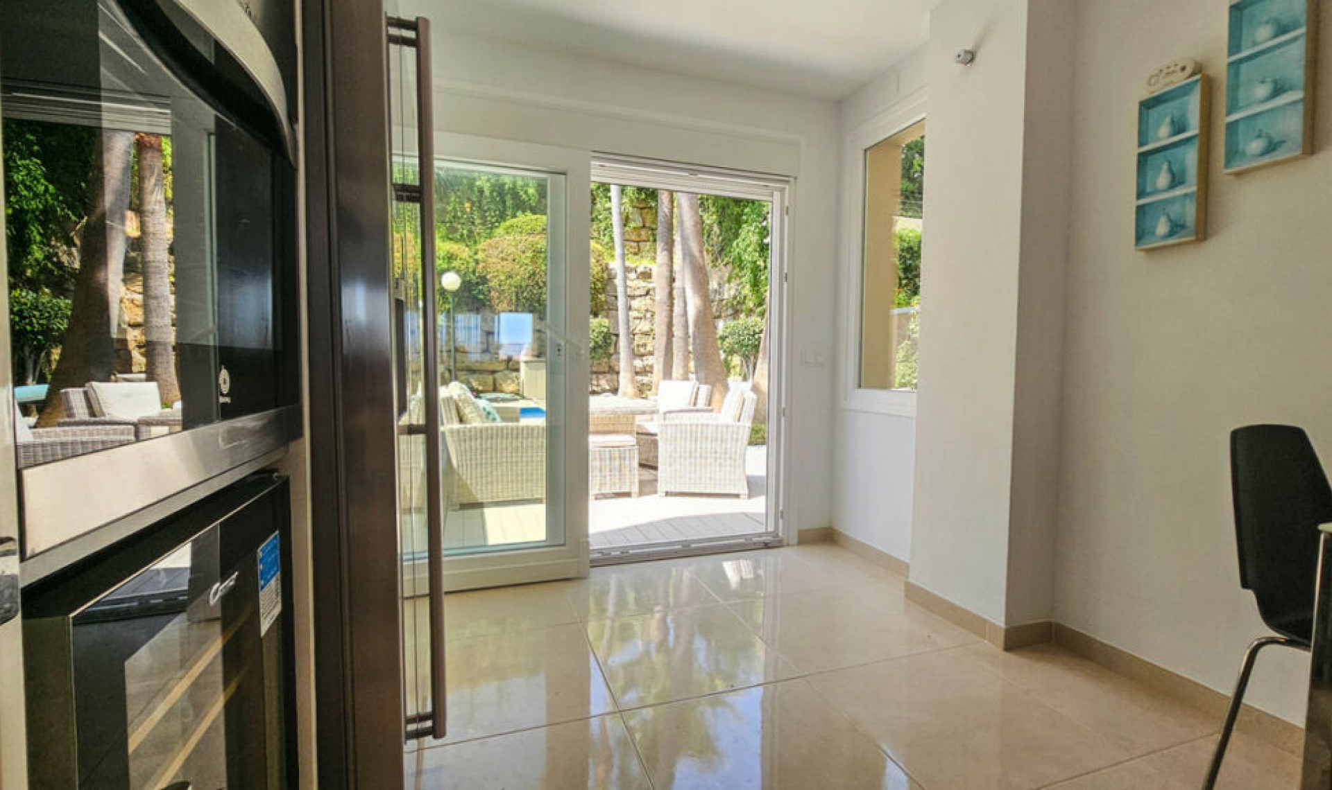 Resale - House -
La Duquesa