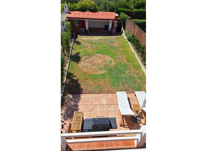 Resale - House -
La Duquesa