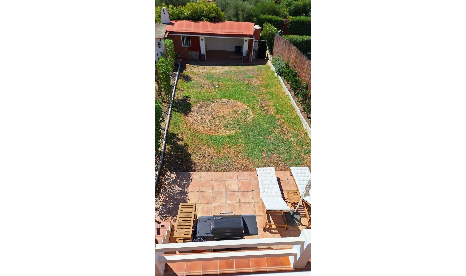 Resale - House -
La Duquesa