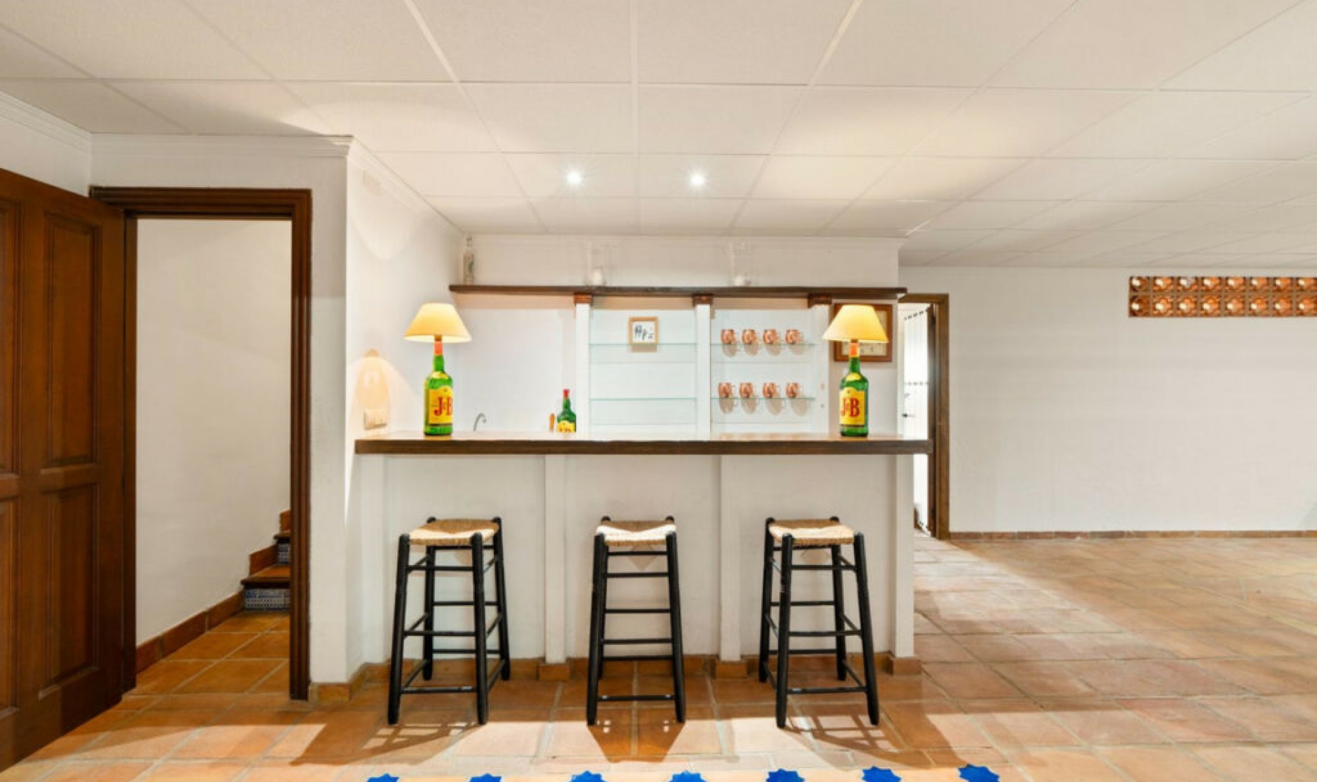 Resale - House -
La Duquesa