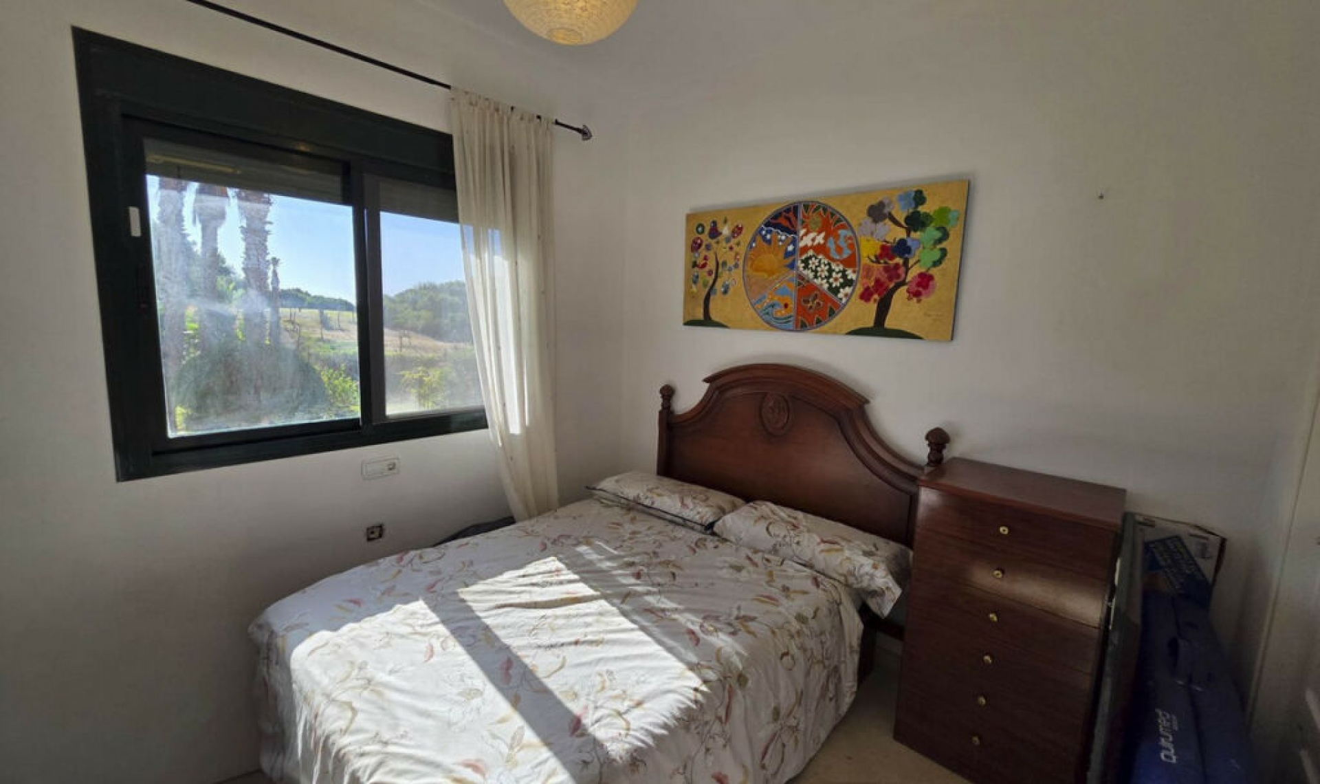Resale - House -
La Duquesa