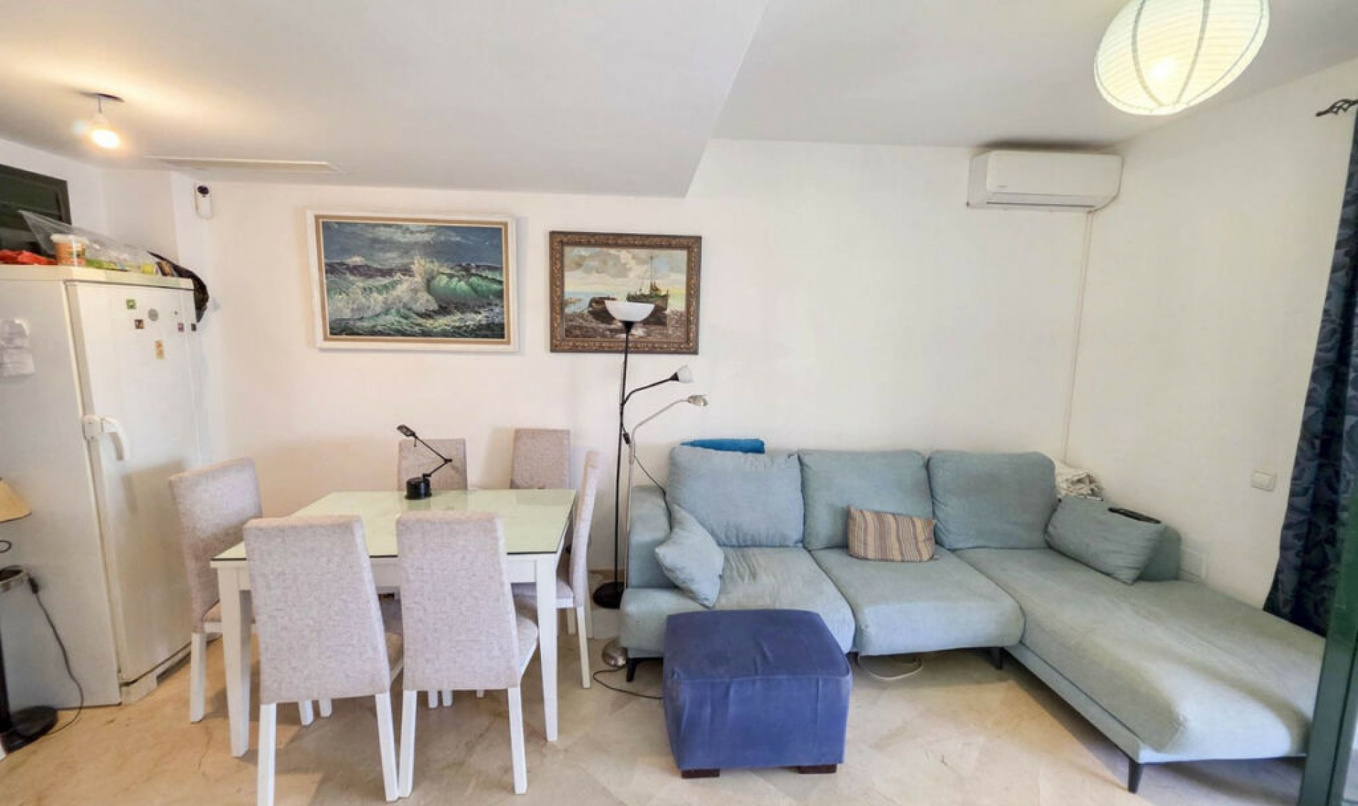 Resale - House -
La Duquesa