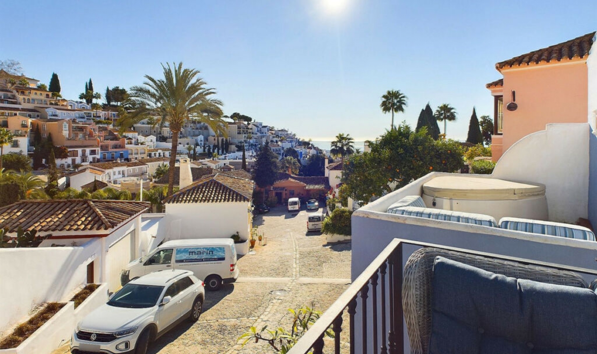 Resale - House -
La Heredia