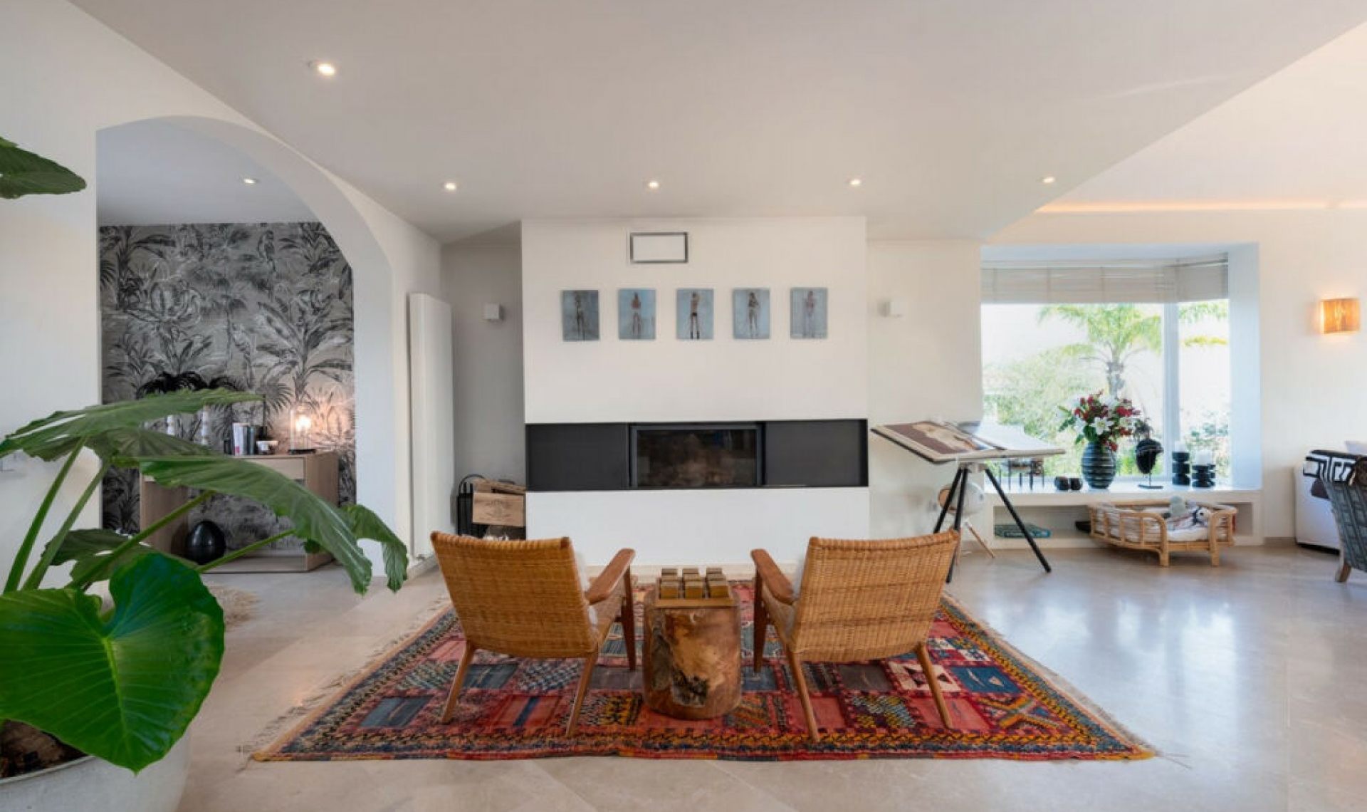 Resale - House -
La Mairena