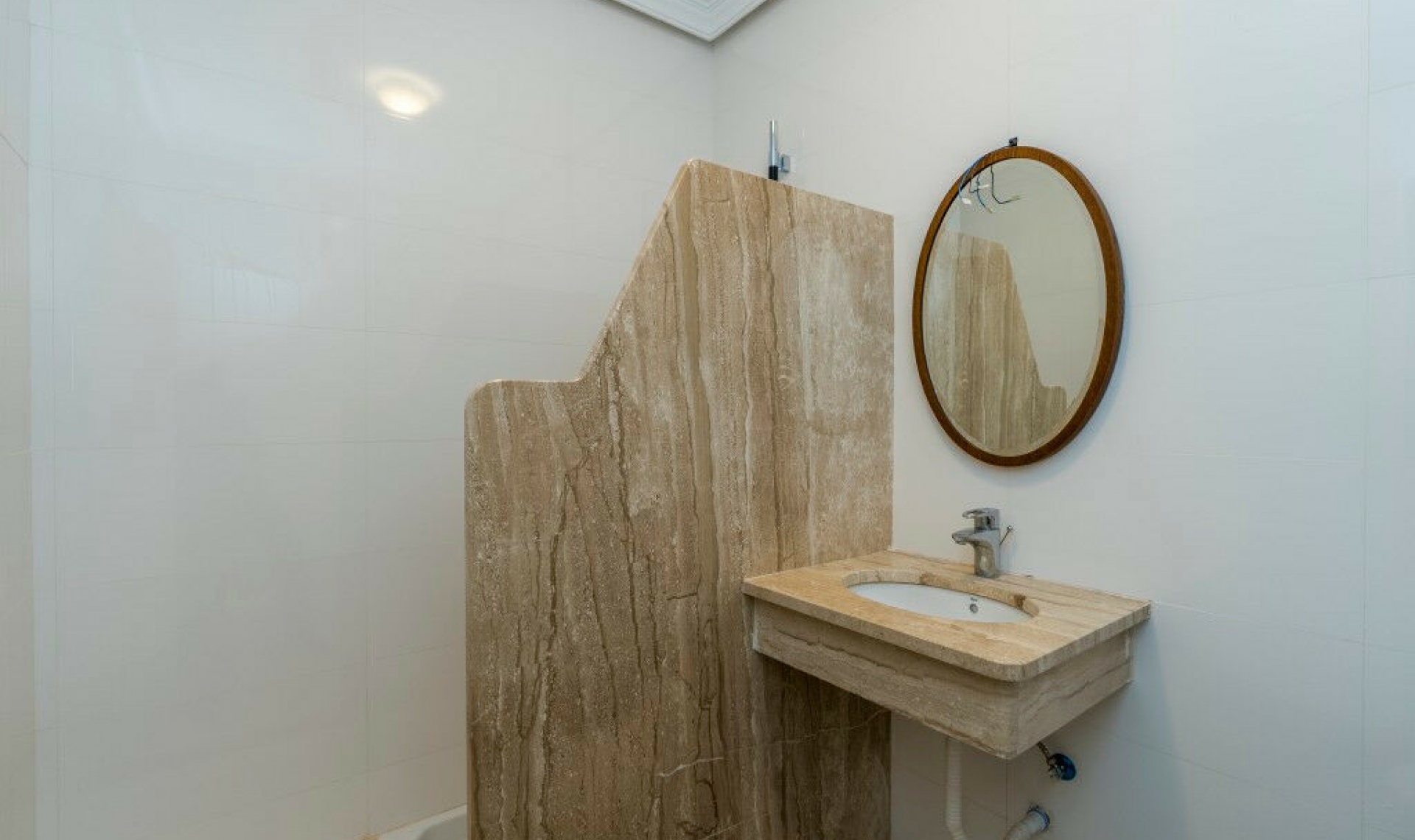 Resale - House -
La Mairena