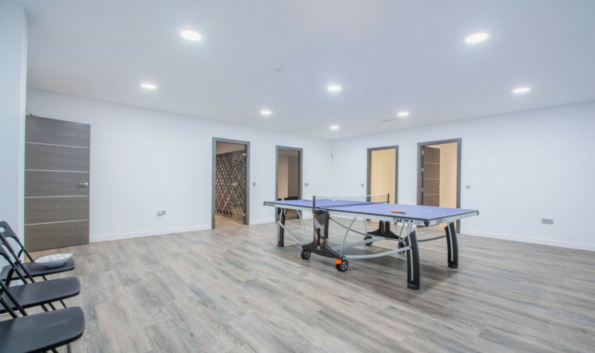 Resale - House -
La Mairena