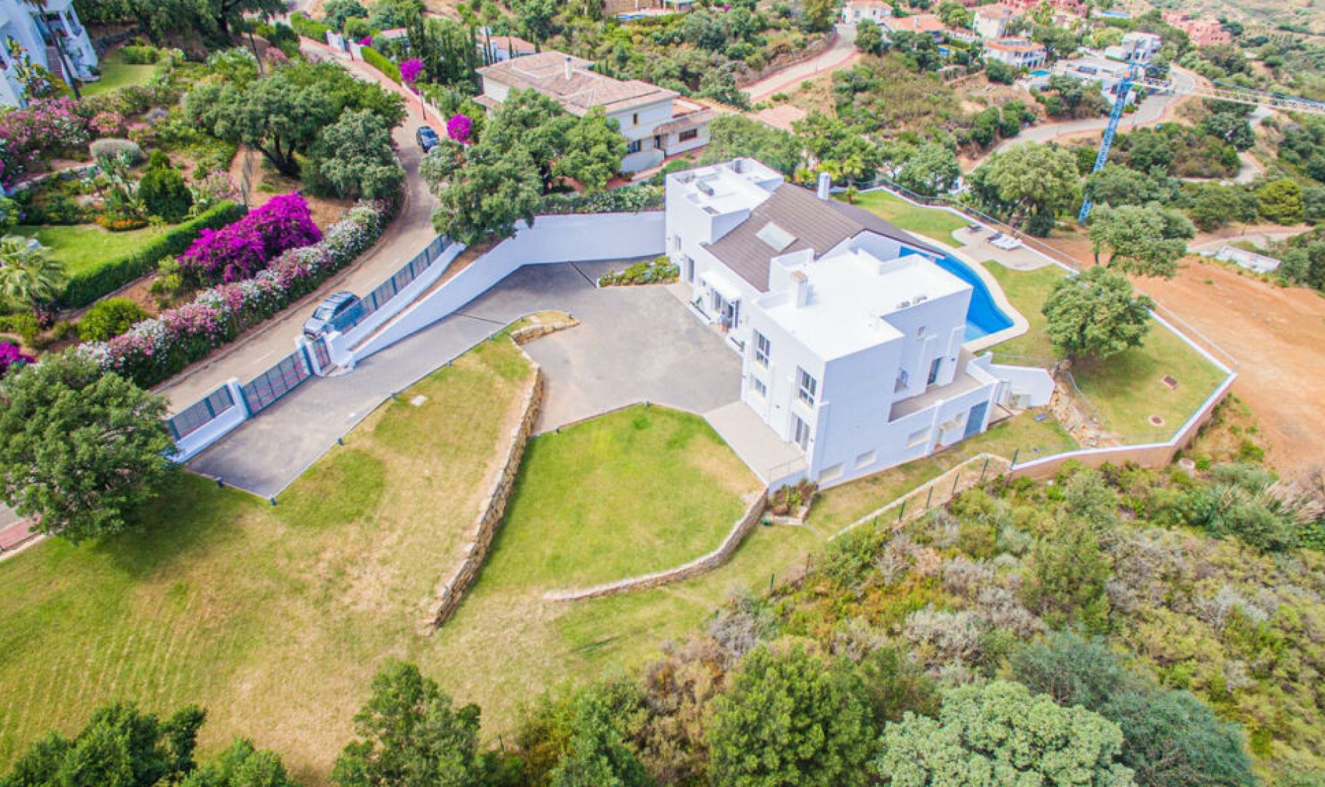 Resale - House -
La Mairena