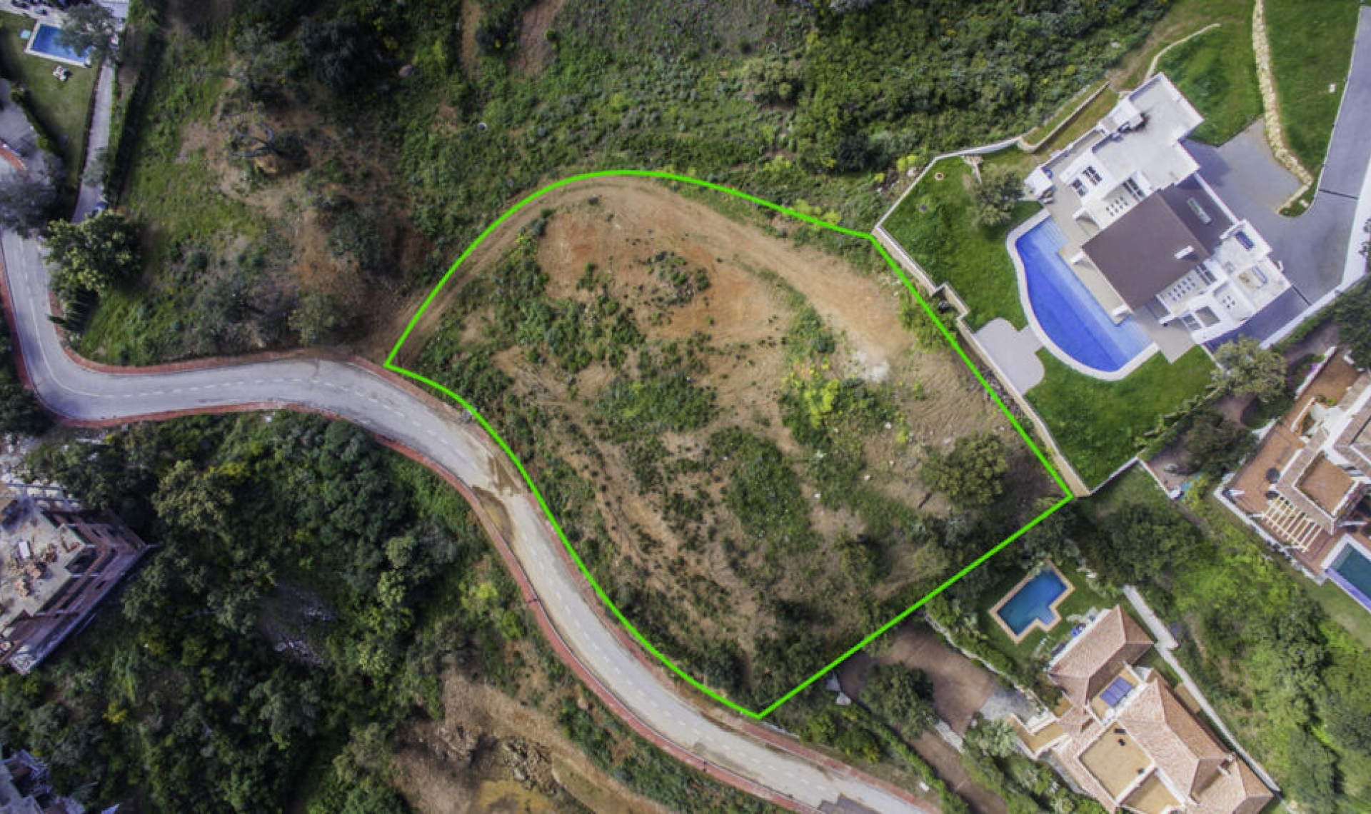 Resale - House -
La Mairena