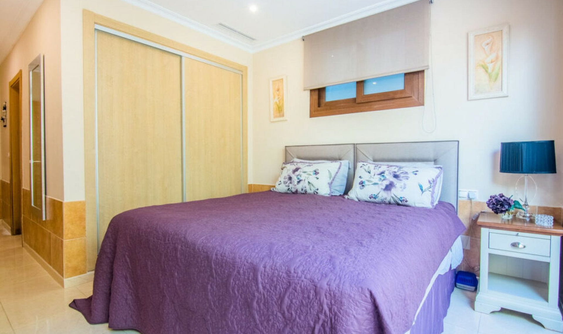 Resale - House -
La Mairena