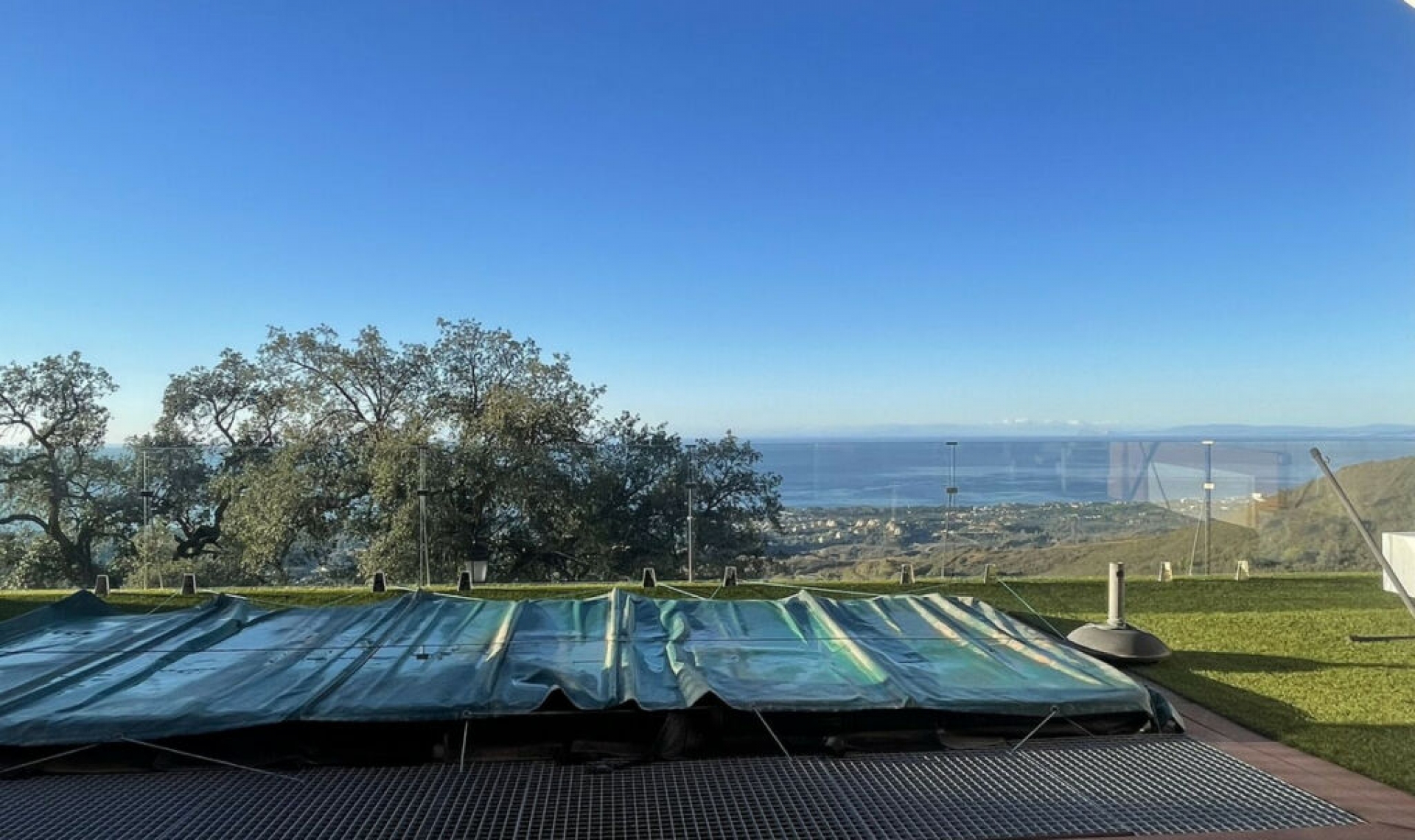 Resale - House -
La Mairena