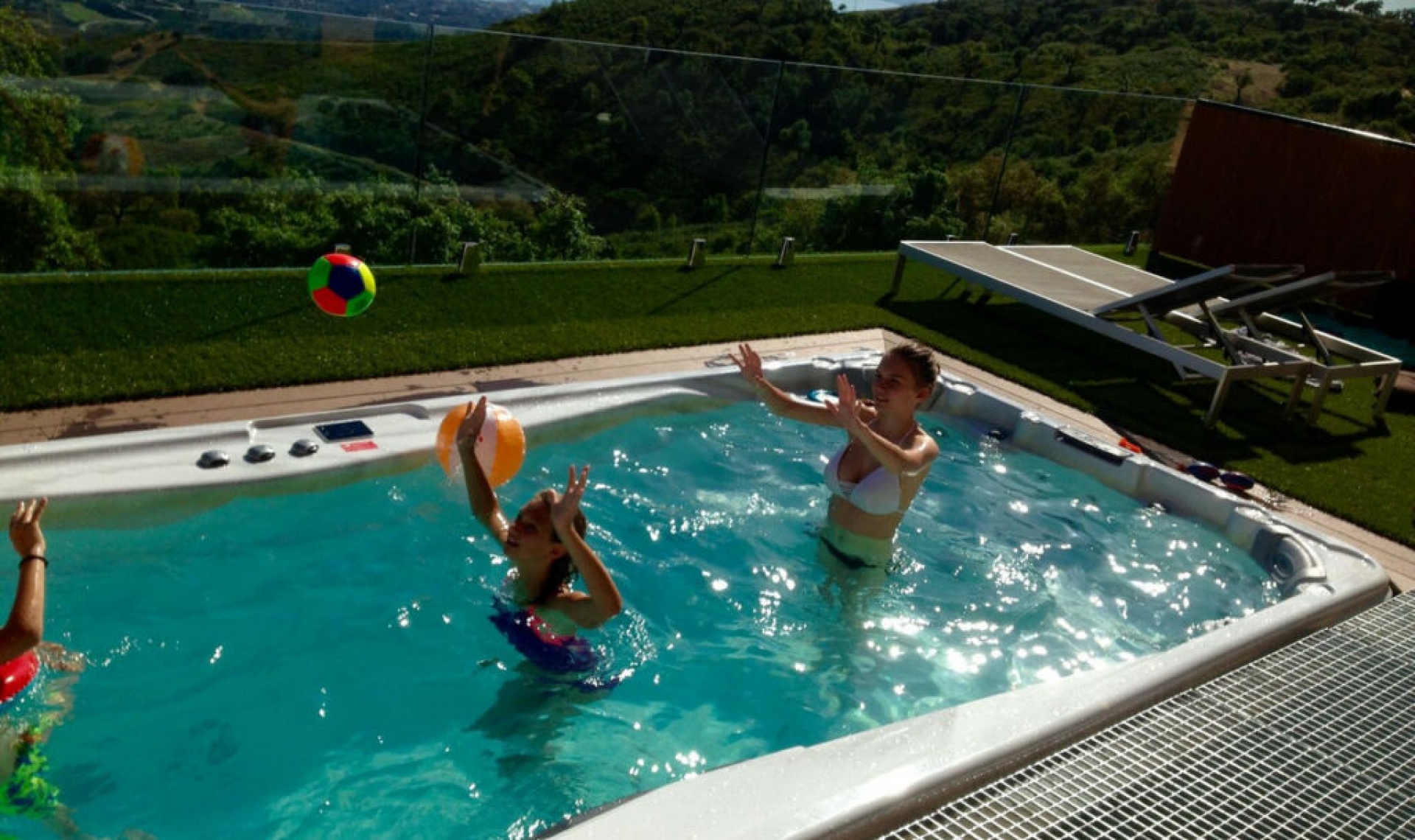 Resale - House -
La Mairena