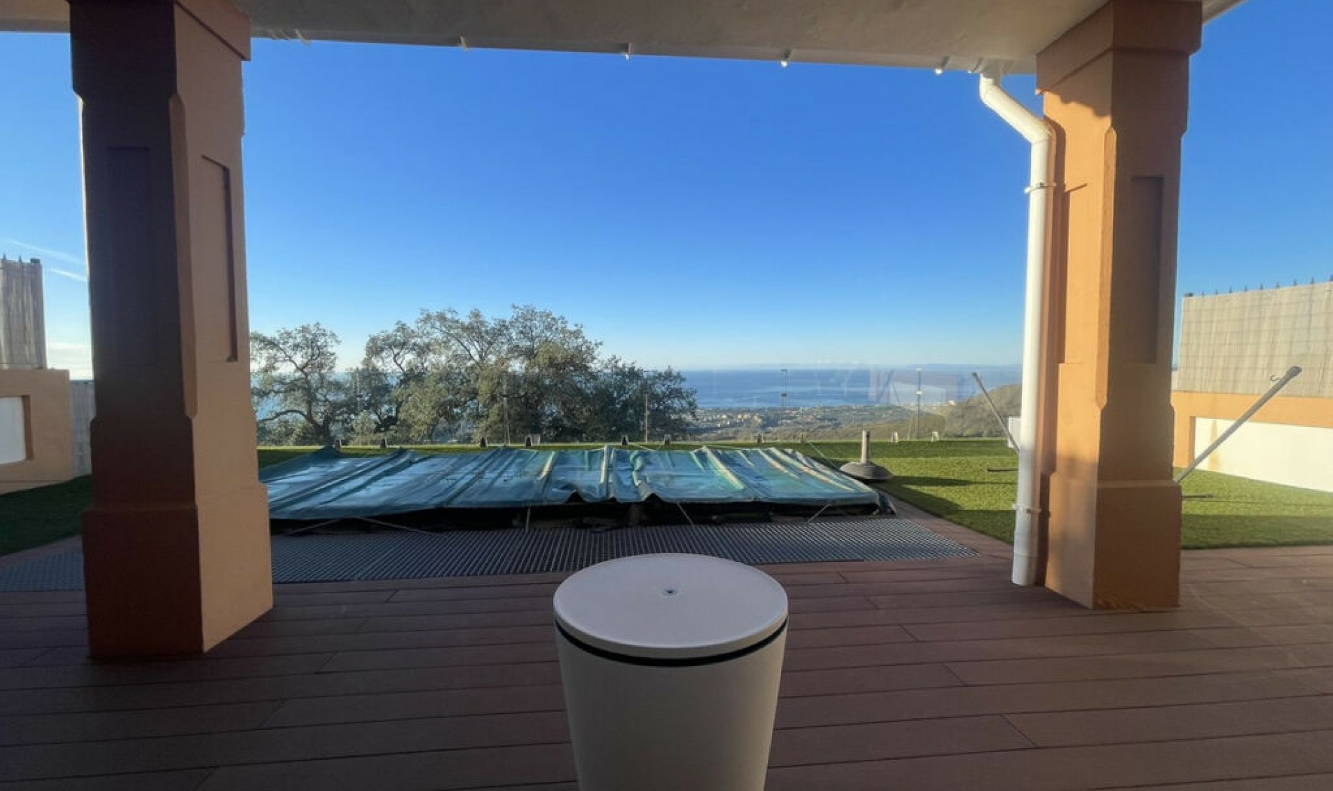 Resale - House -
La Mairena