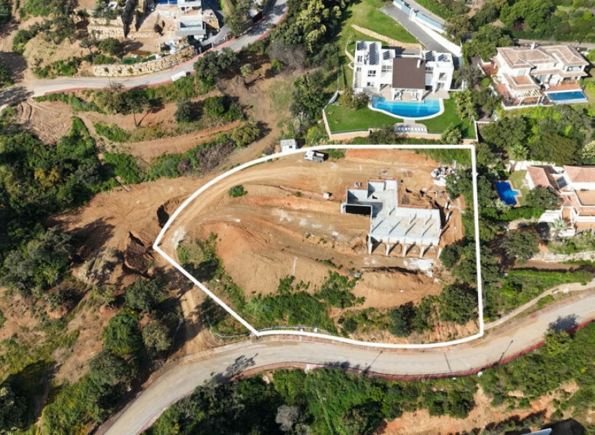 Resale - House -
La Mairena