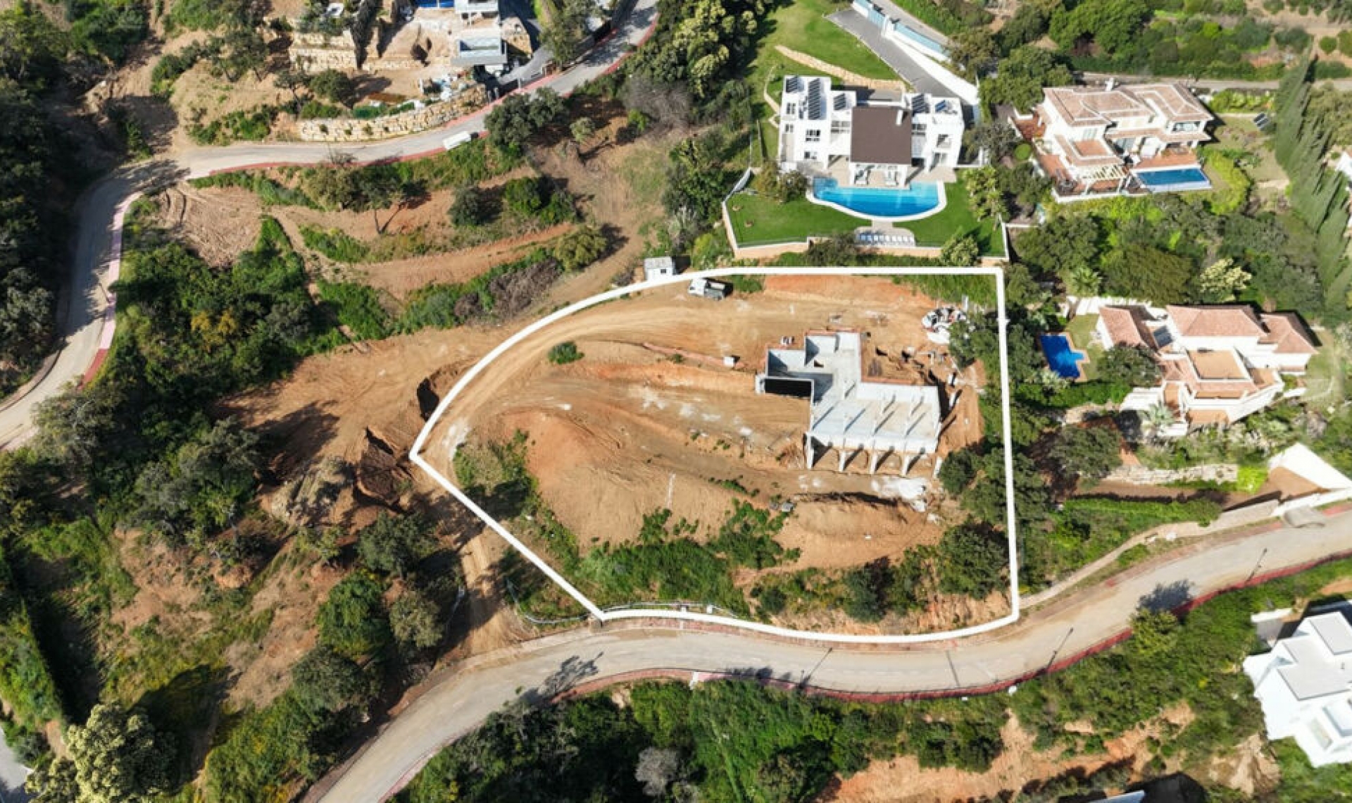 Resale - House -
La Mairena