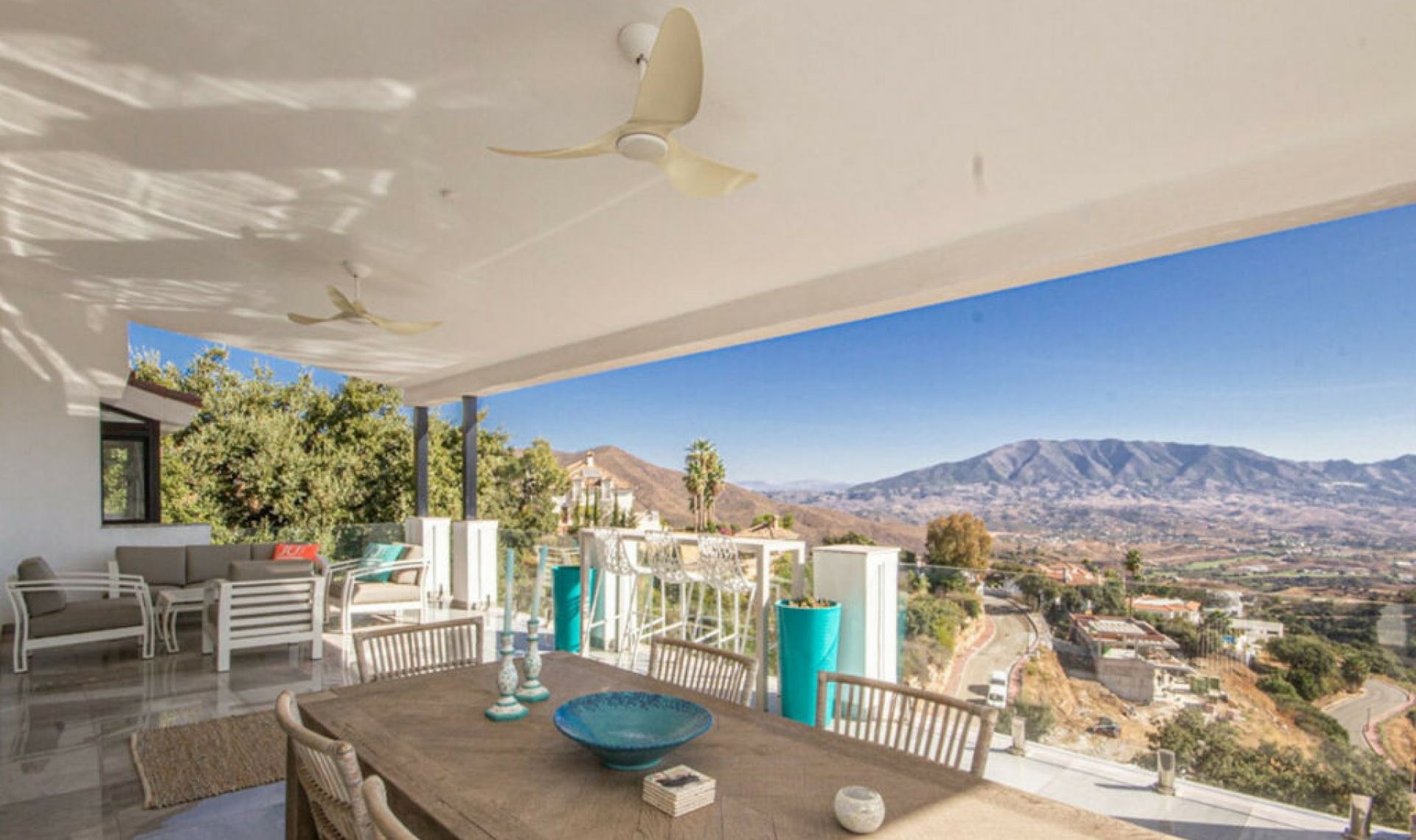 Resale - House -
La Mairena