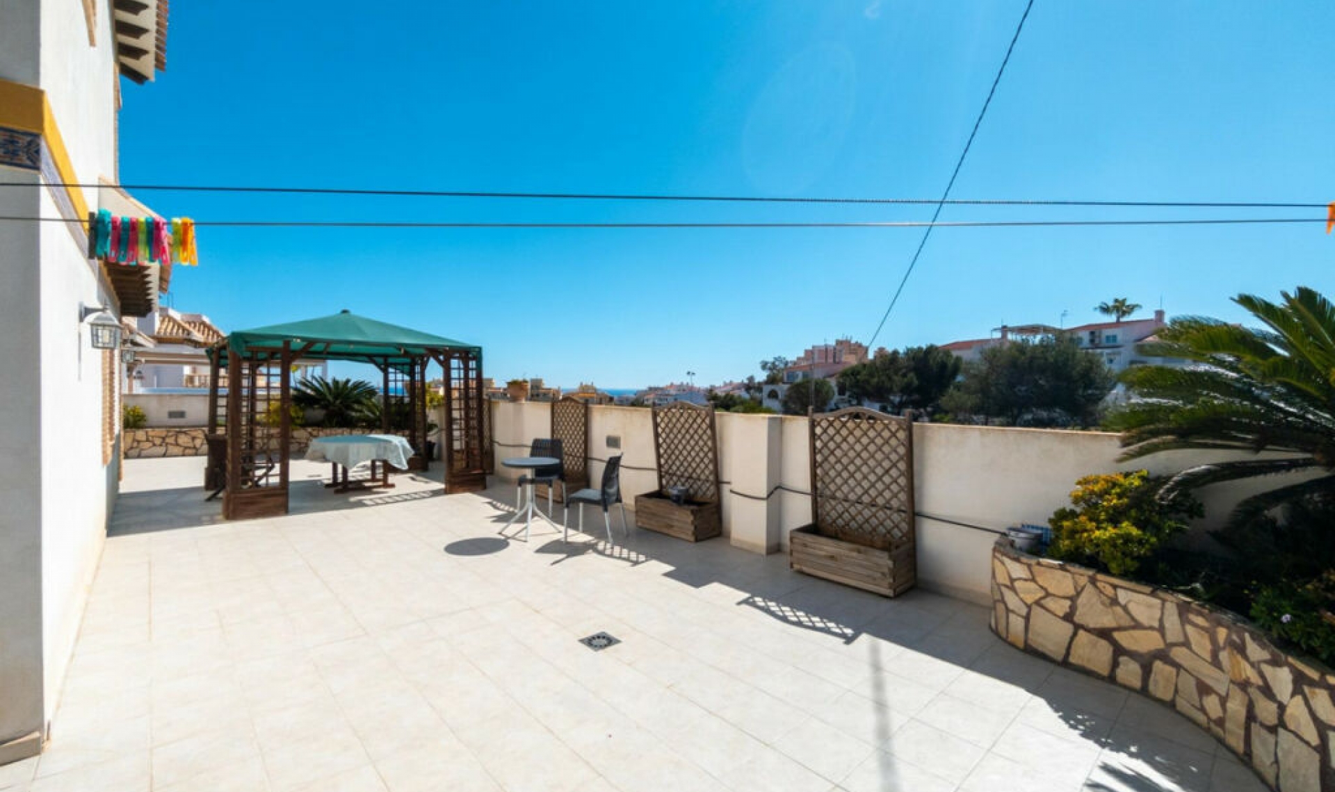 Resale - House -
La Mata